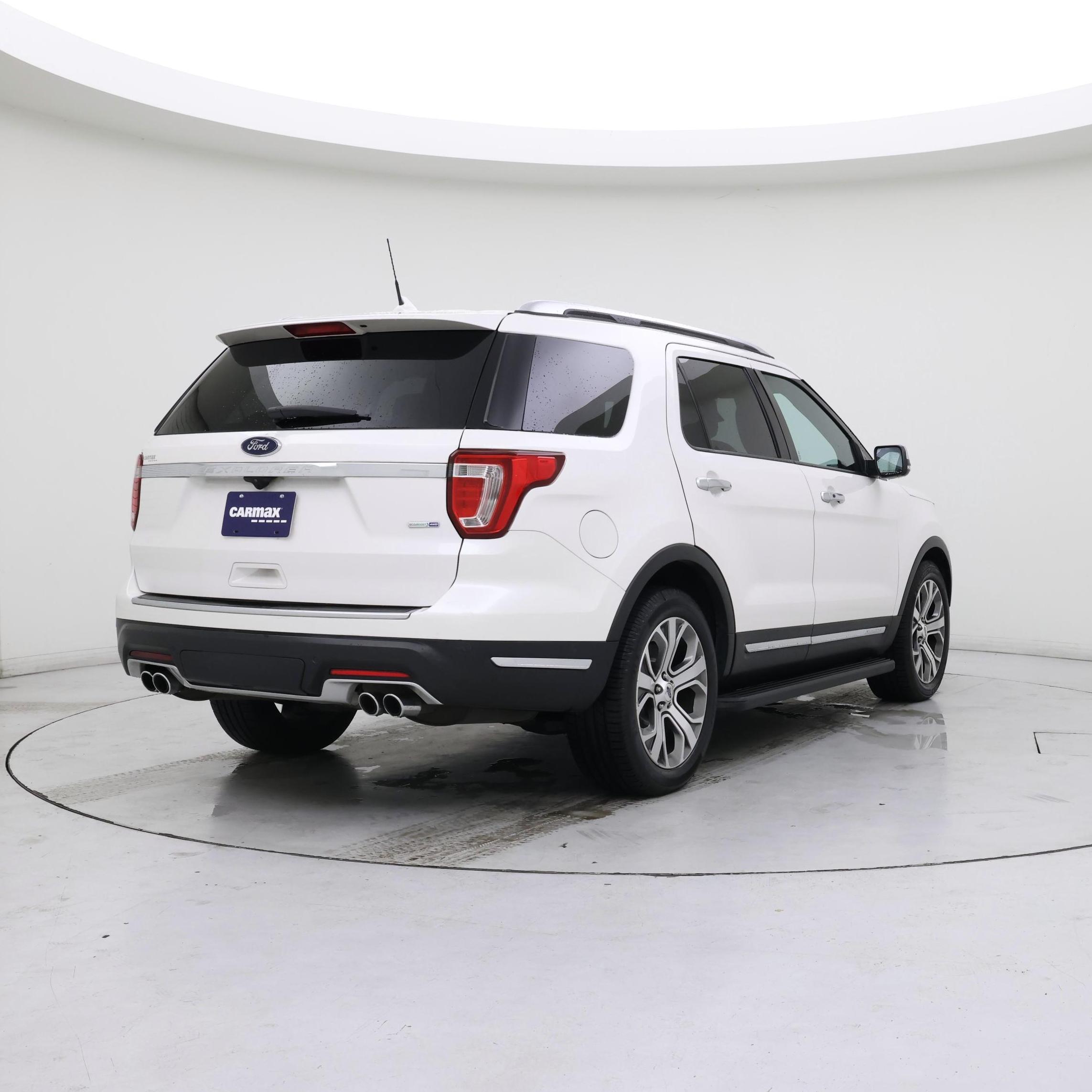 Thumbnail: 2018 Ford Explorer - 8