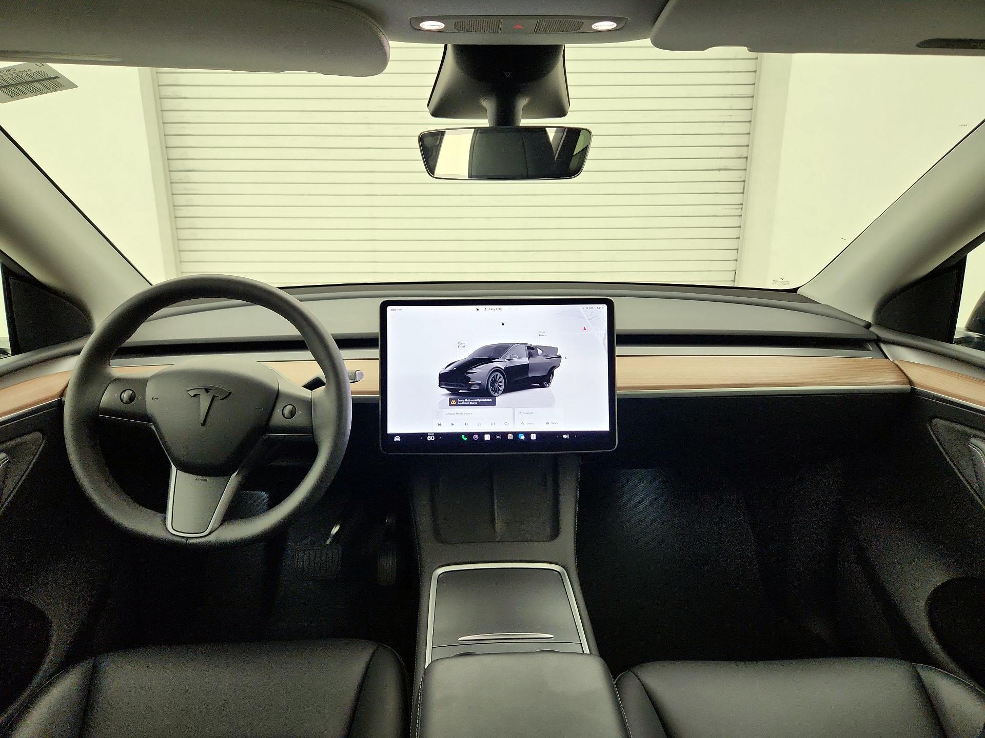 Thumbnail: 2023 Tesla Model Y - 9