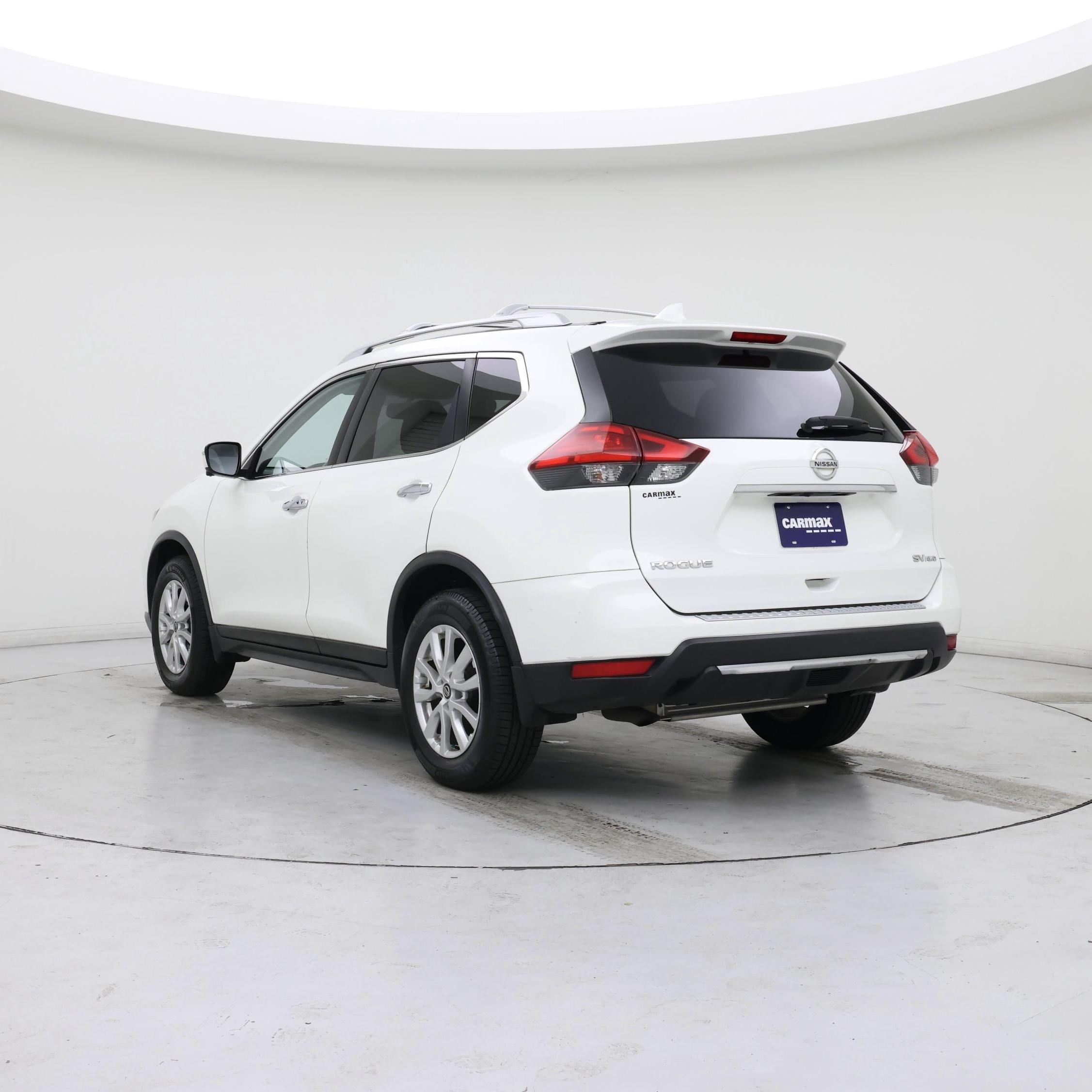 Thumbnail: 2017 Nissan Rogue - 2