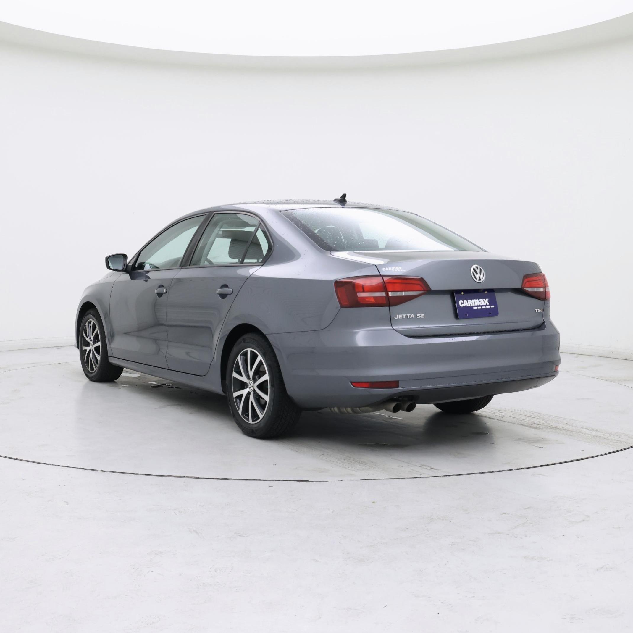 Thumbnail: 2016 Volkswagen Jetta - 2