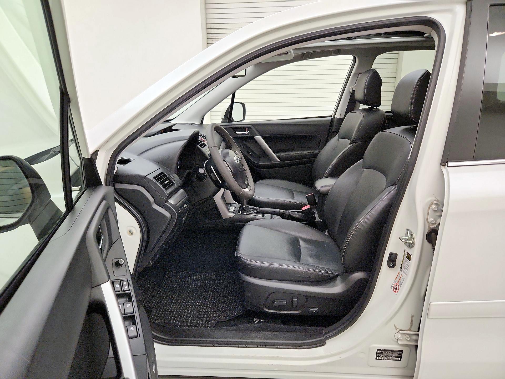 Thumbnail: 2015 Subaru Forester - 11