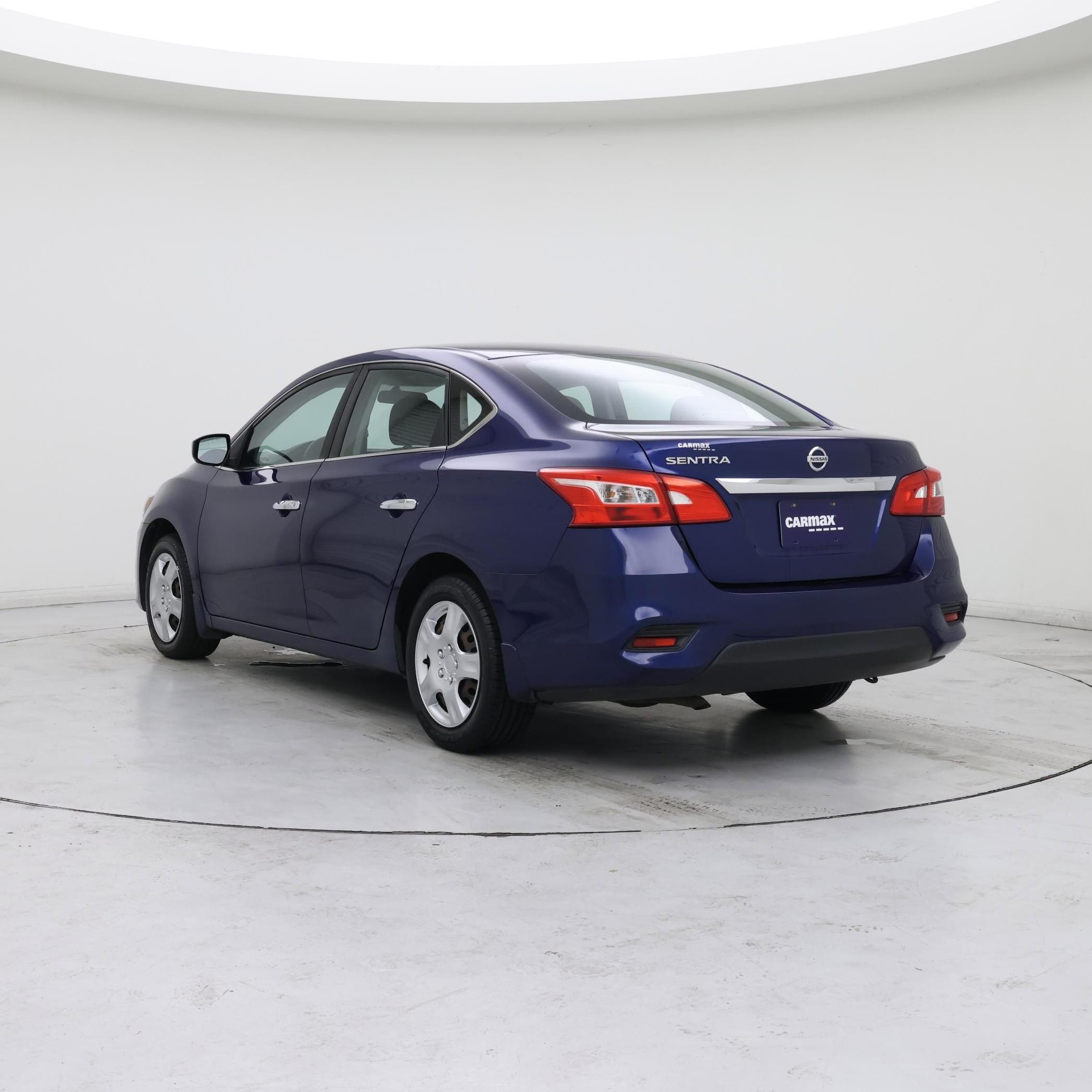Thumbnail: 2017 Nissan Sentra - 2