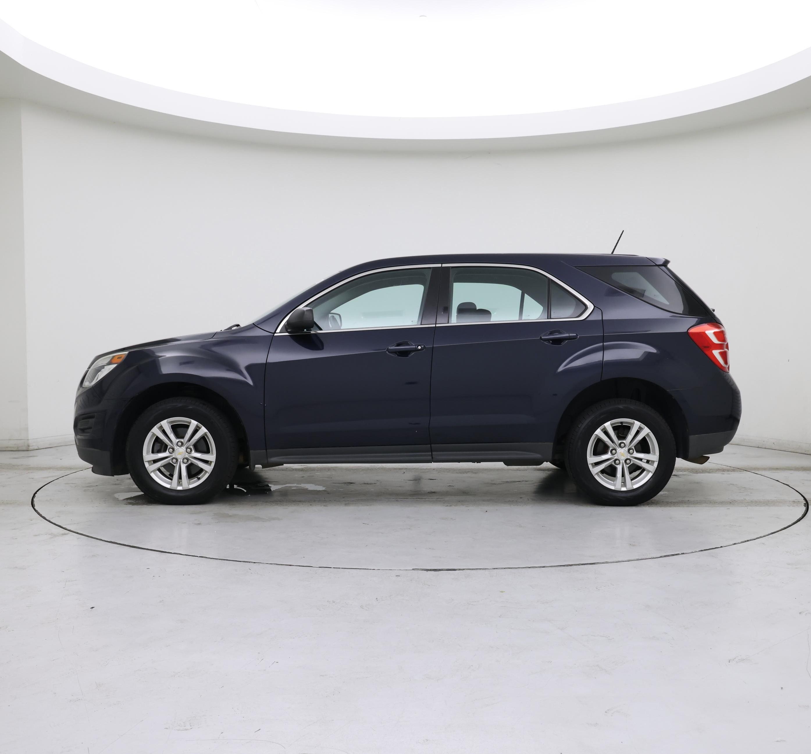 Thumbnail: 2016 Chevrolet Equinox - 3