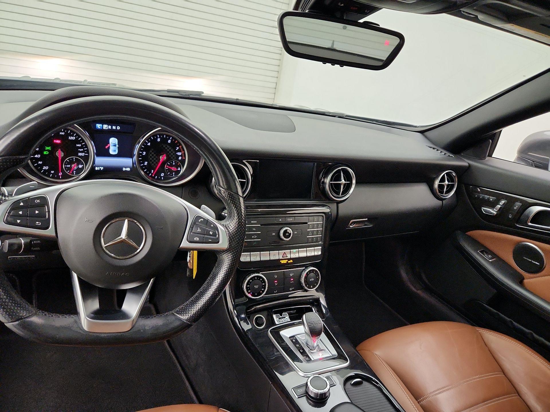 Thumbnail: 2017 Mercedes-Benz SLC - 9