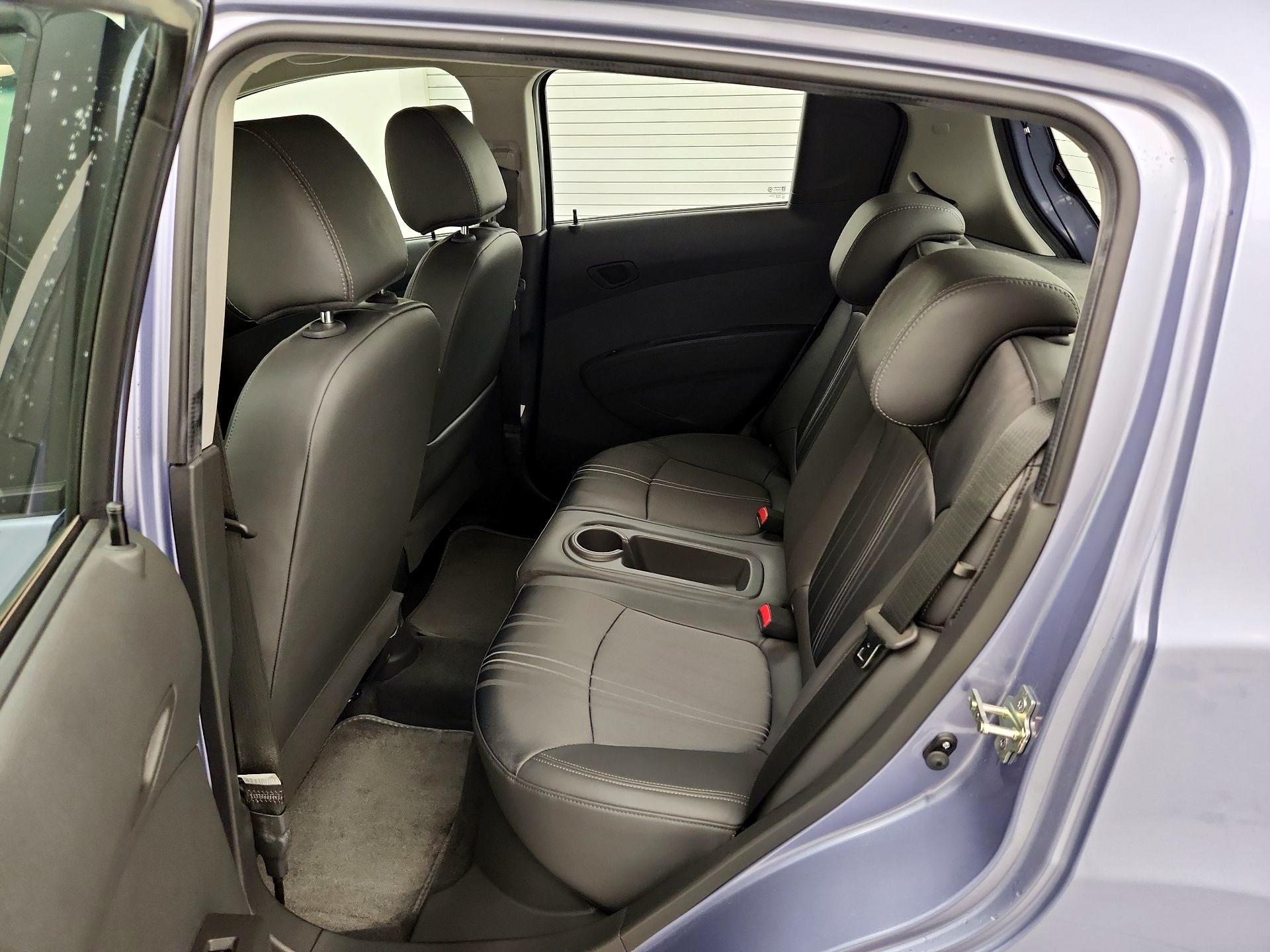 Thumbnail: 2014 Chevrolet Spark - 18