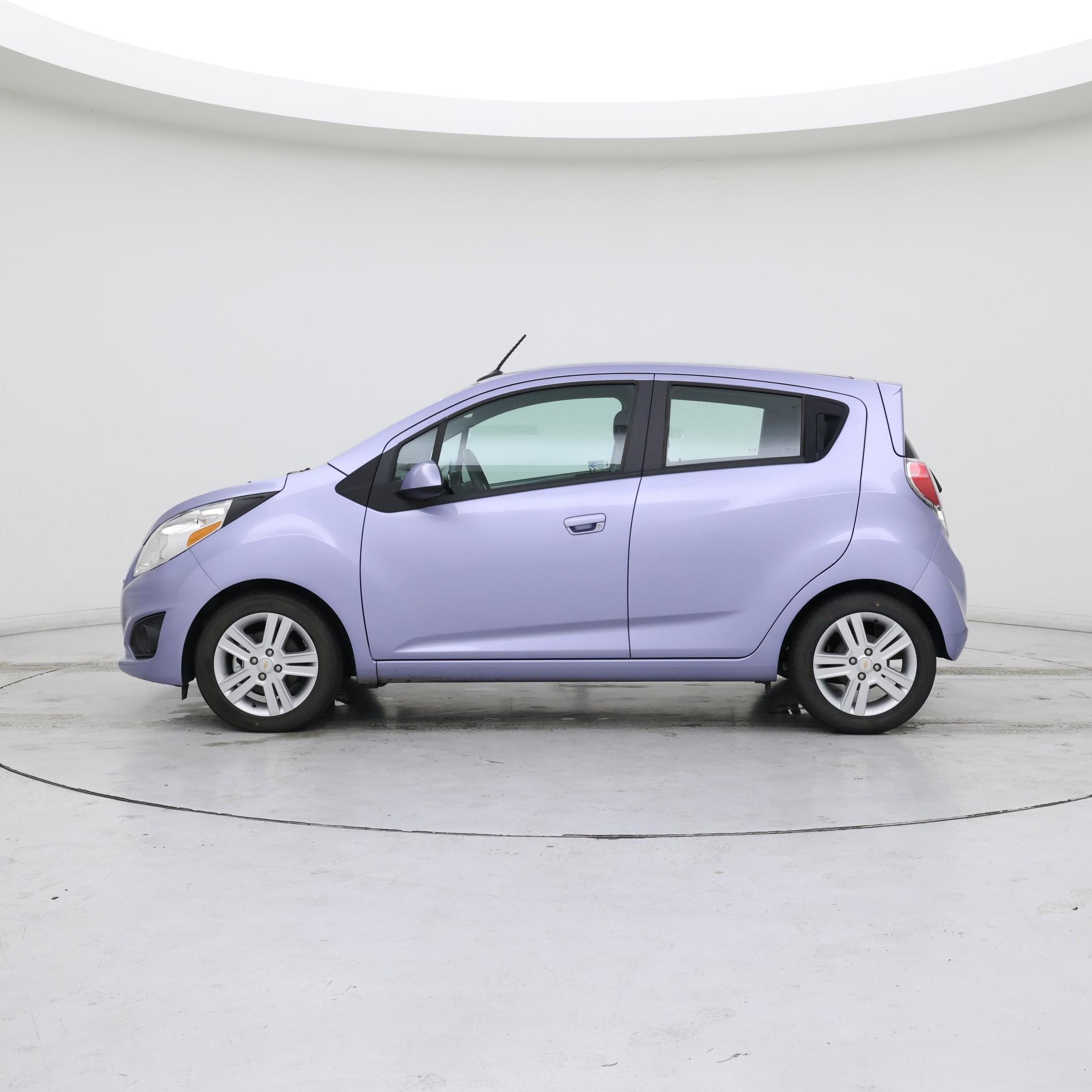 Thumbnail: 2014 Chevrolet Spark - 3