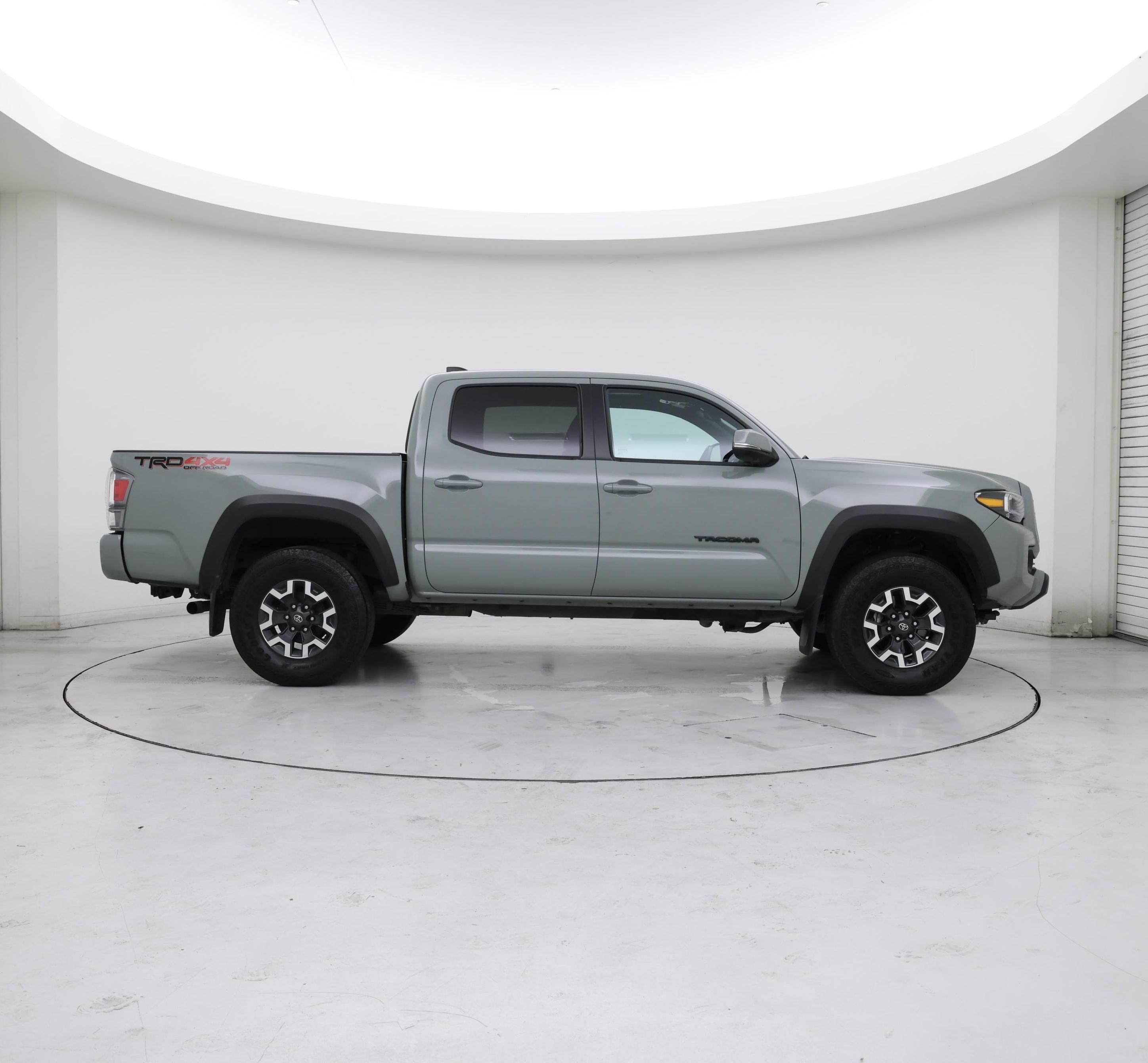 Thumbnail: 2023 Toyota Tacoma - 7