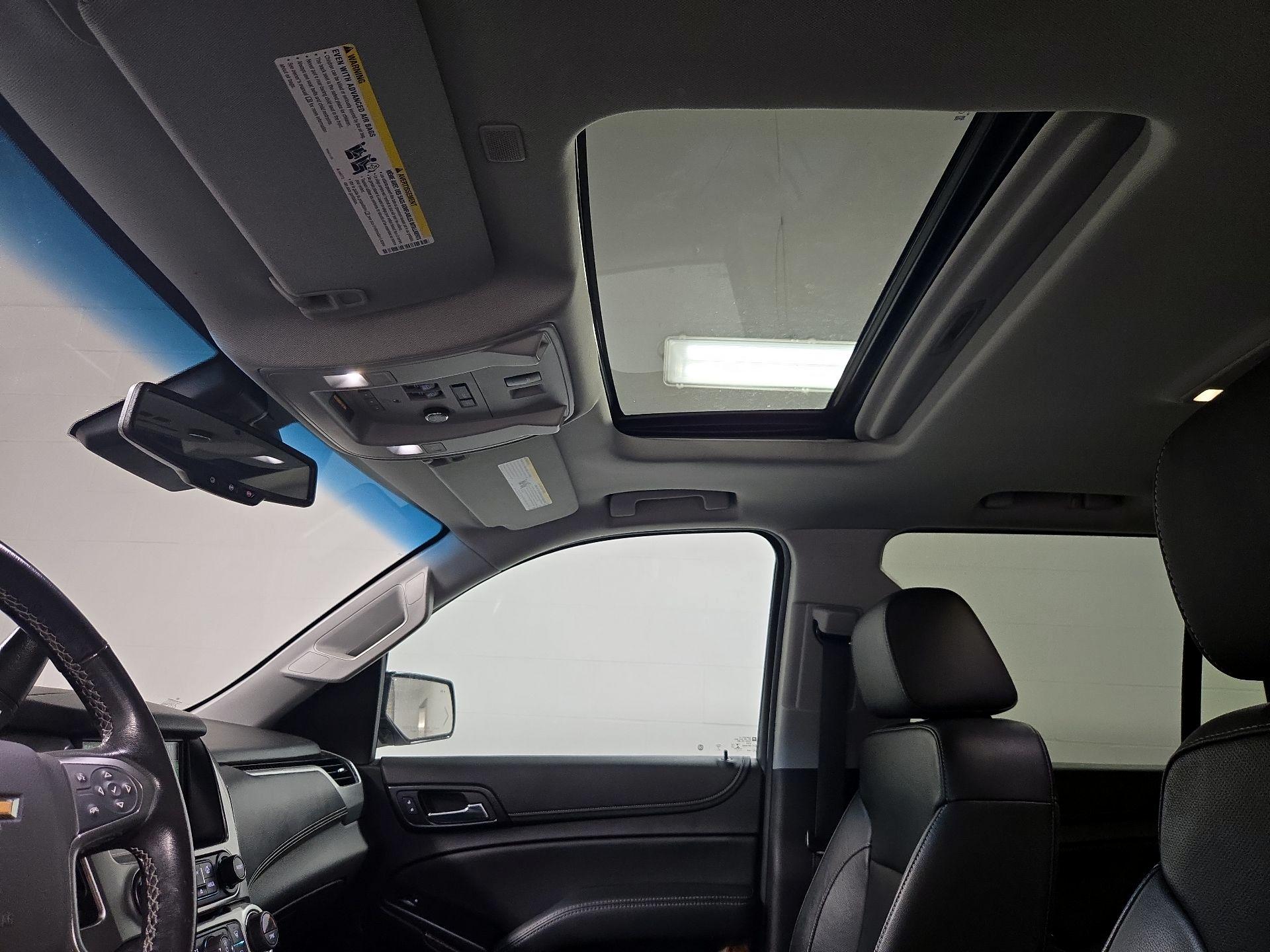 Thumbnail: 2019 Chevrolet Tahoe - 20
