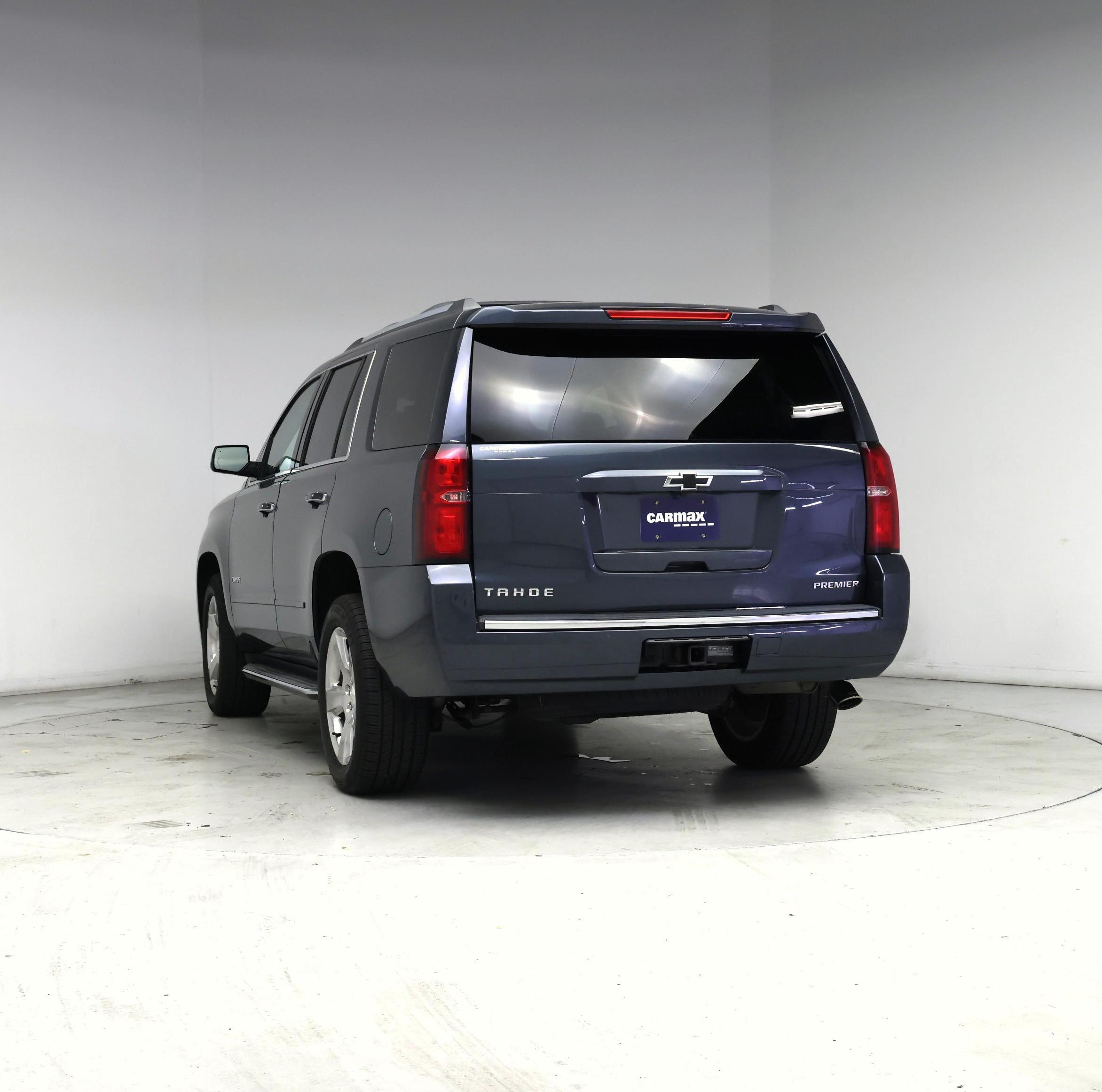 Thumbnail: 2019 Chevrolet Tahoe - 6