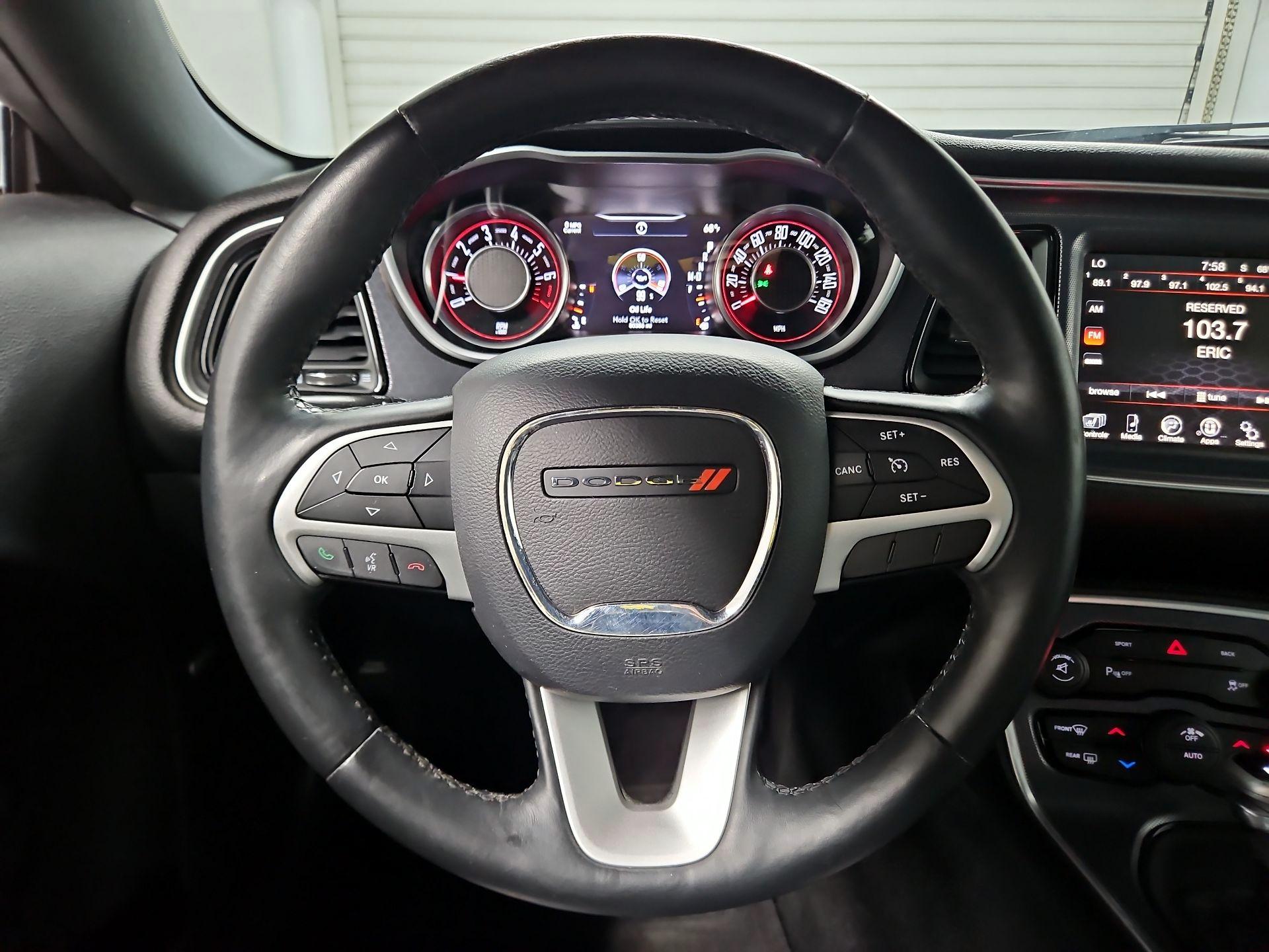 Thumbnail: 2015 Dodge Challenger - 10