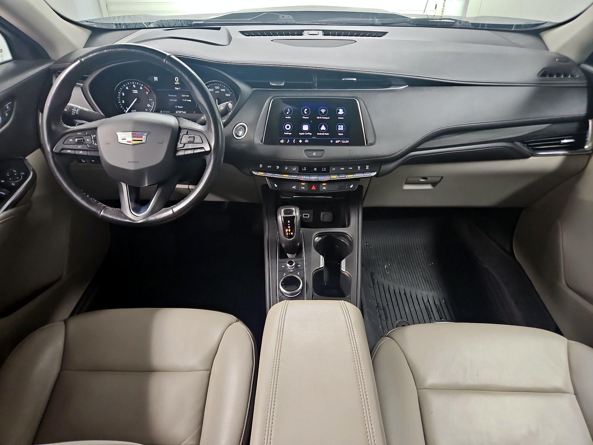 Thumbnail: 2019 Cadillac XT4 - 9