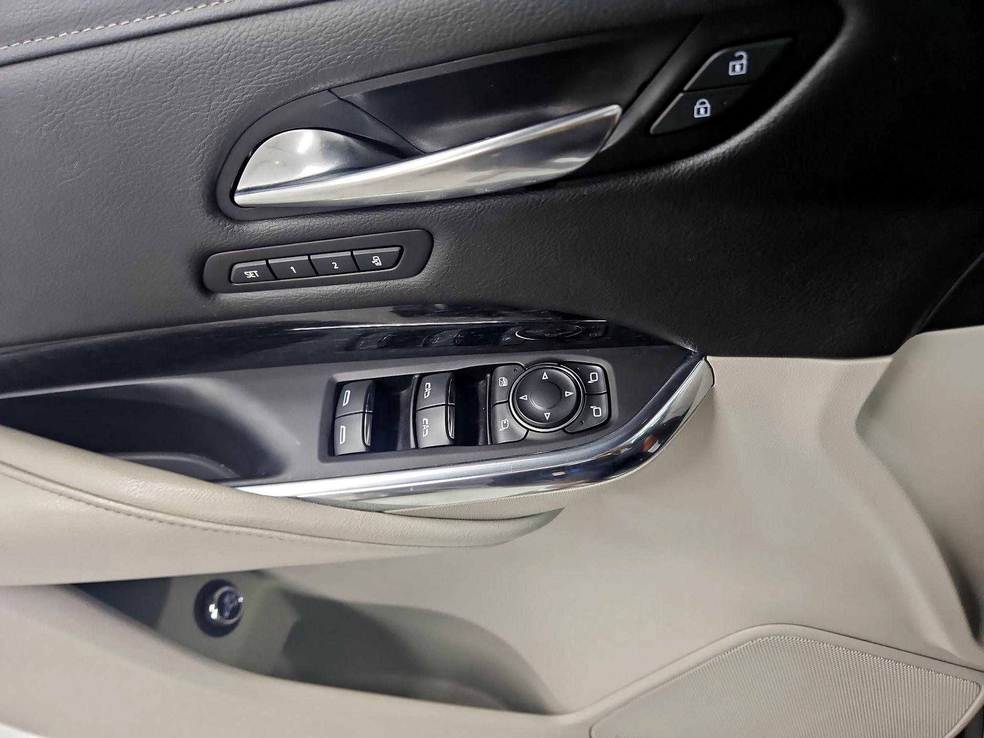 Thumbnail: 2019 Cadillac XT4 - 12