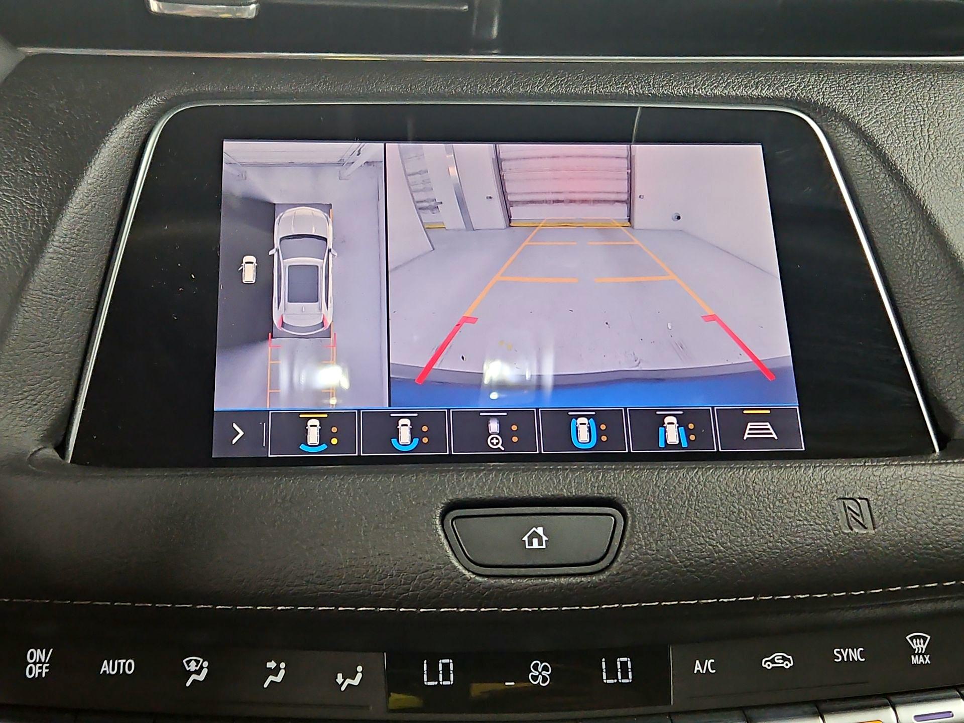 Thumbnail: 2019 Cadillac XT4 - 14