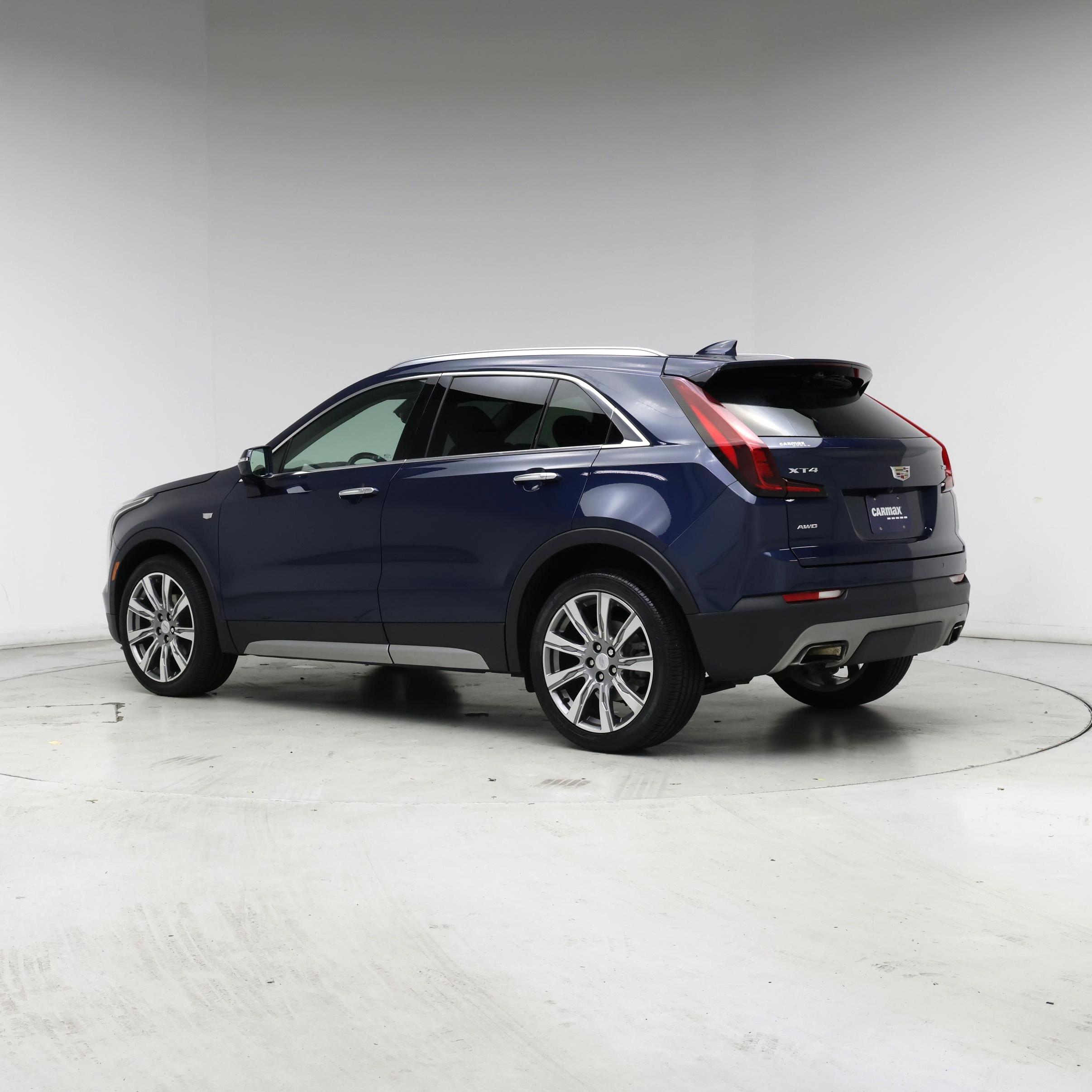 Thumbnail: 2019 Cadillac XT4 - 2