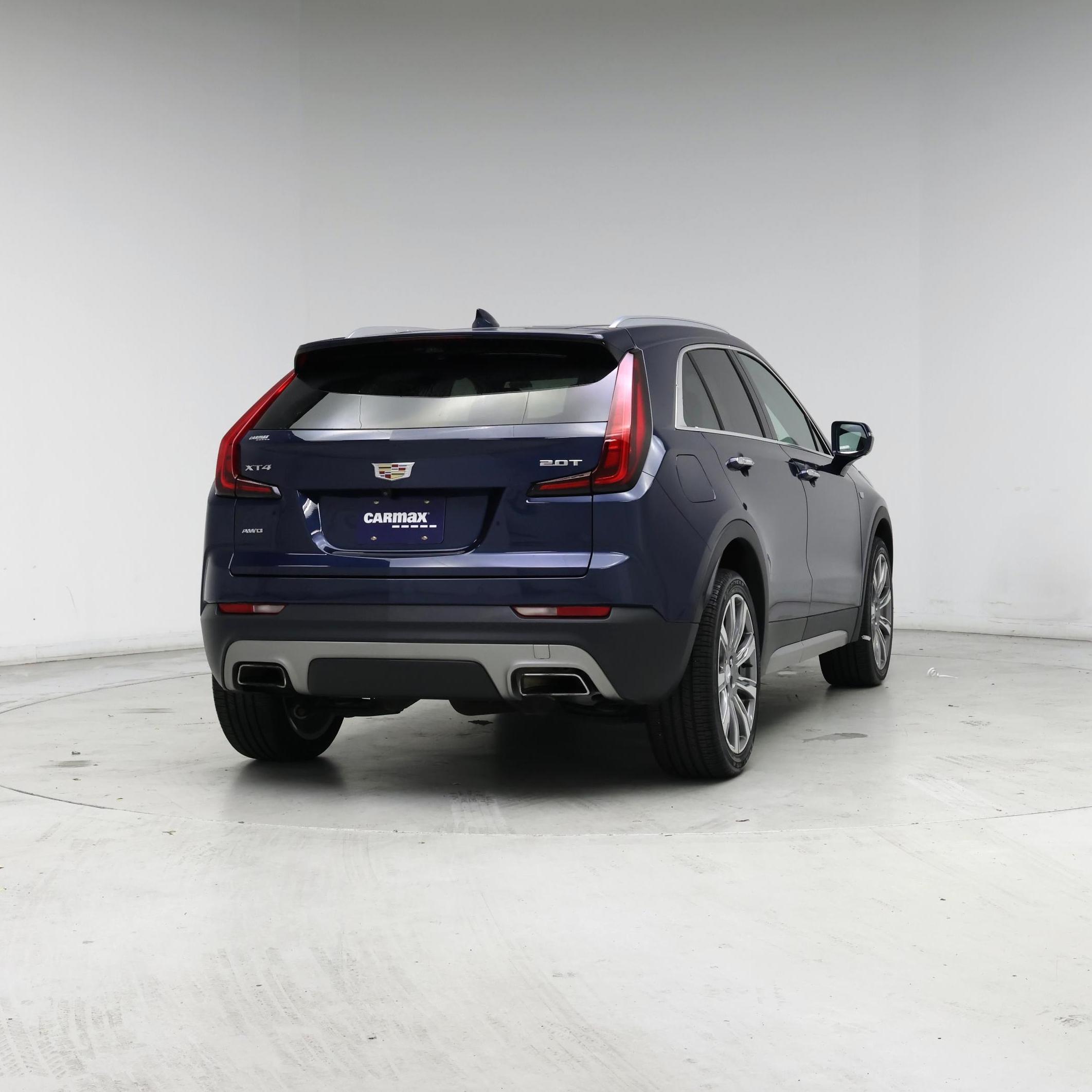 Thumbnail: 2019 Cadillac XT4 - 8