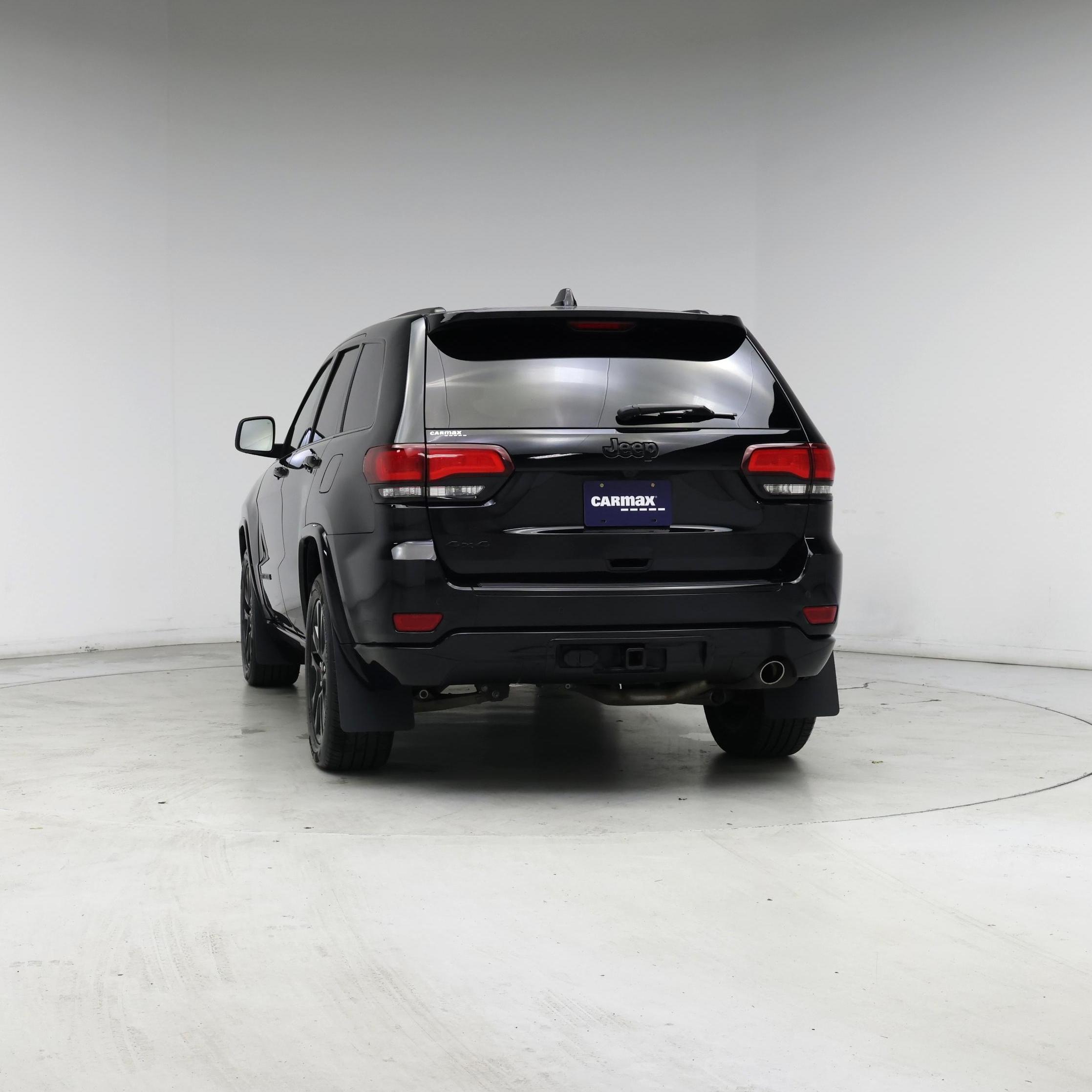 Thumbnail: 2018 Jeep Grand Cherokee - 6