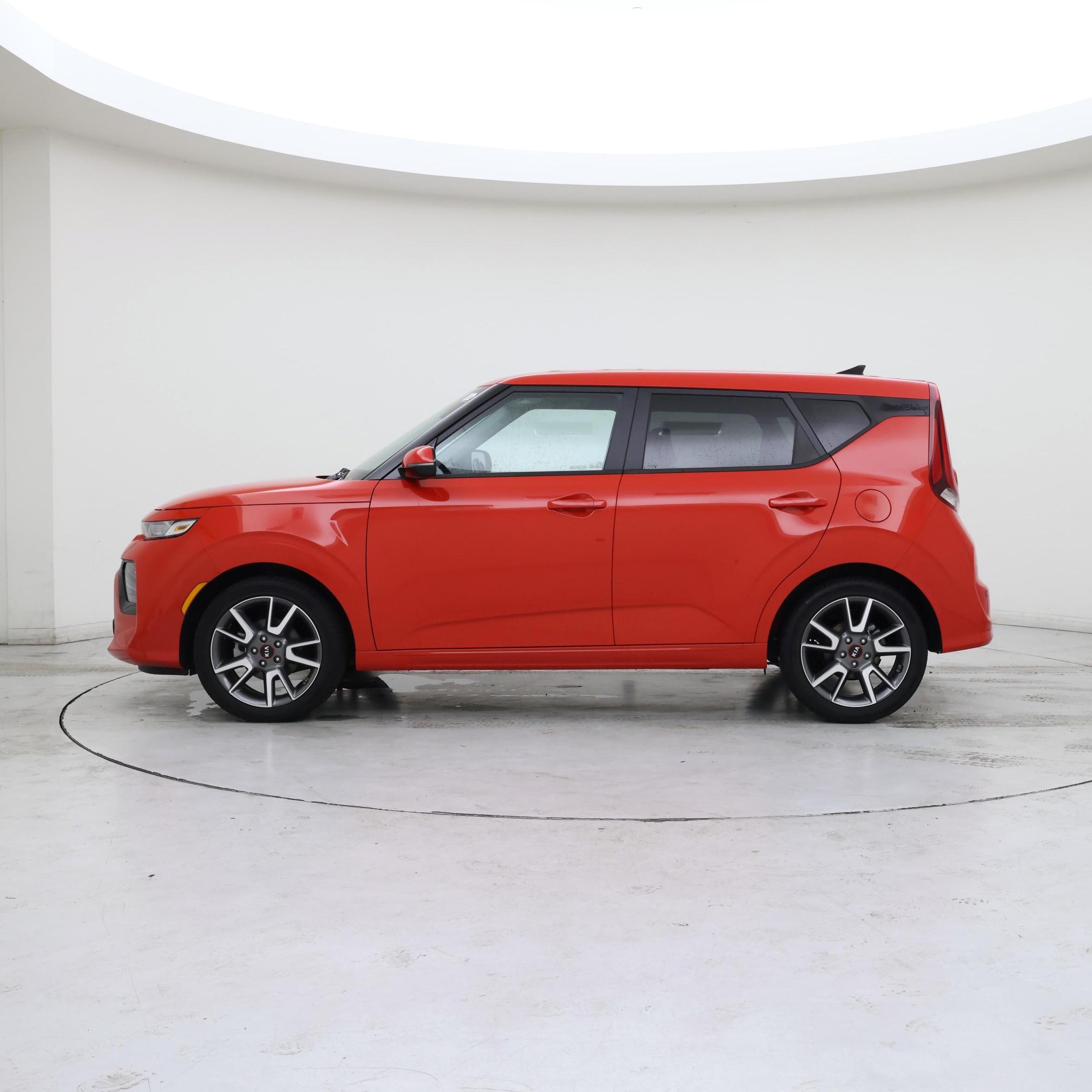 Thumbnail: 2020 Kia Soul - 3