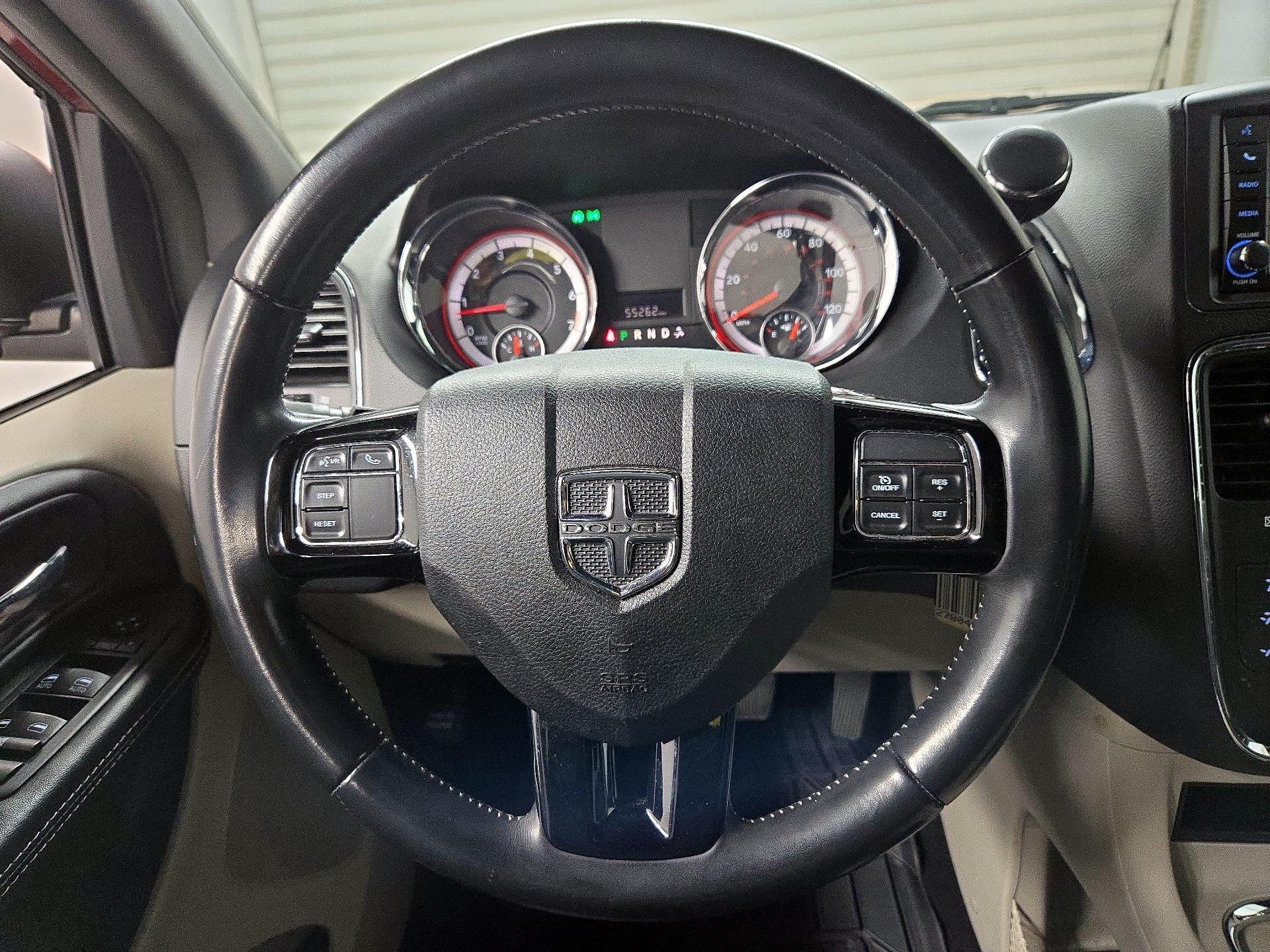 Thumbnail: 2019 Dodge Grand Caravan - 10