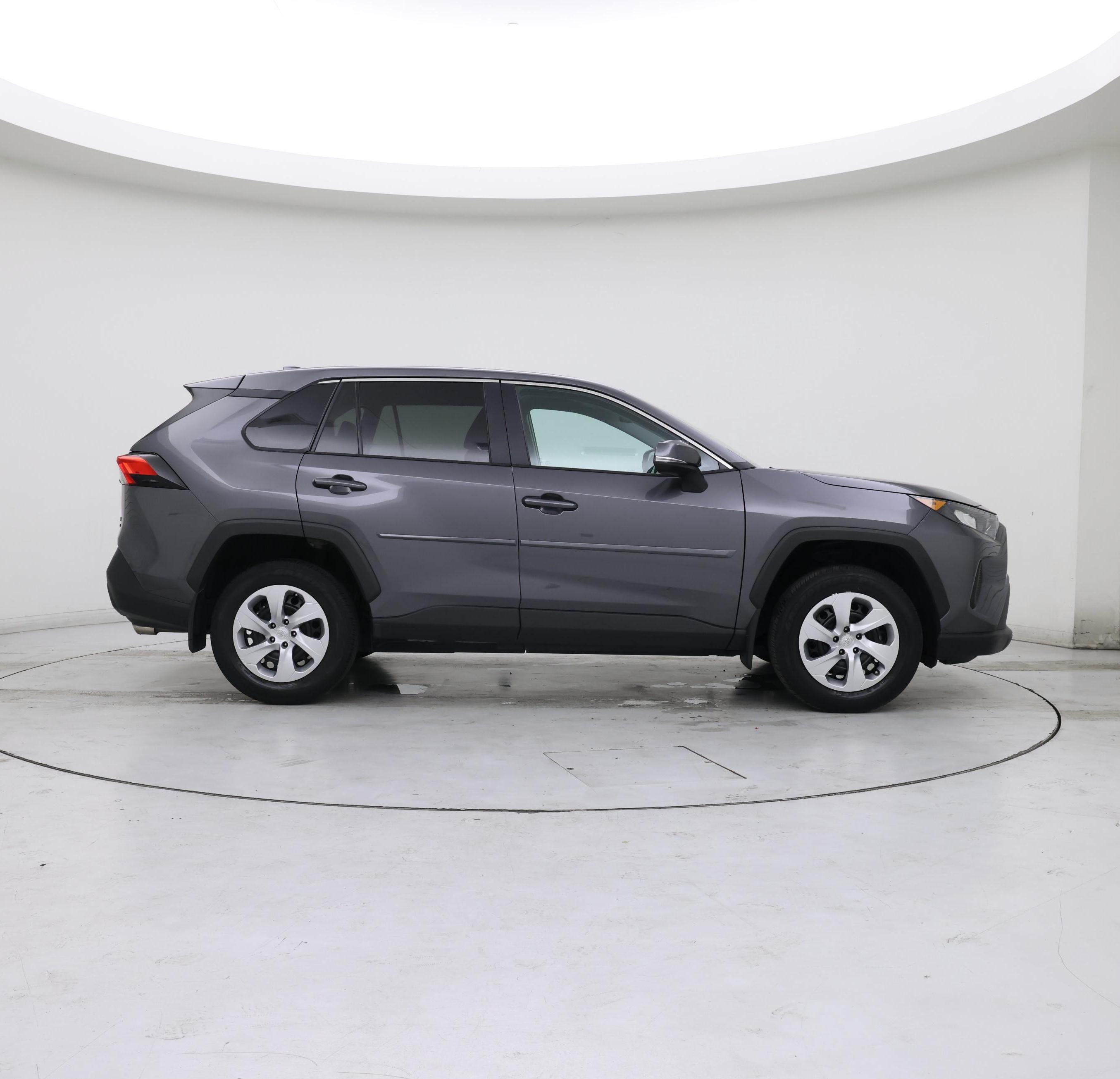 Thumbnail: 2022 Toyota RAV4 - 7