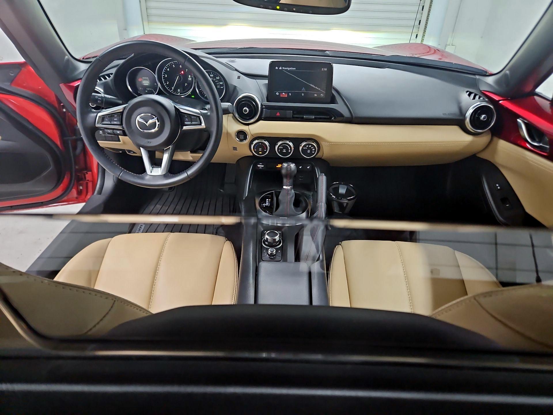 Thumbnail: 2019 Mazda MX-5 Miata - 9