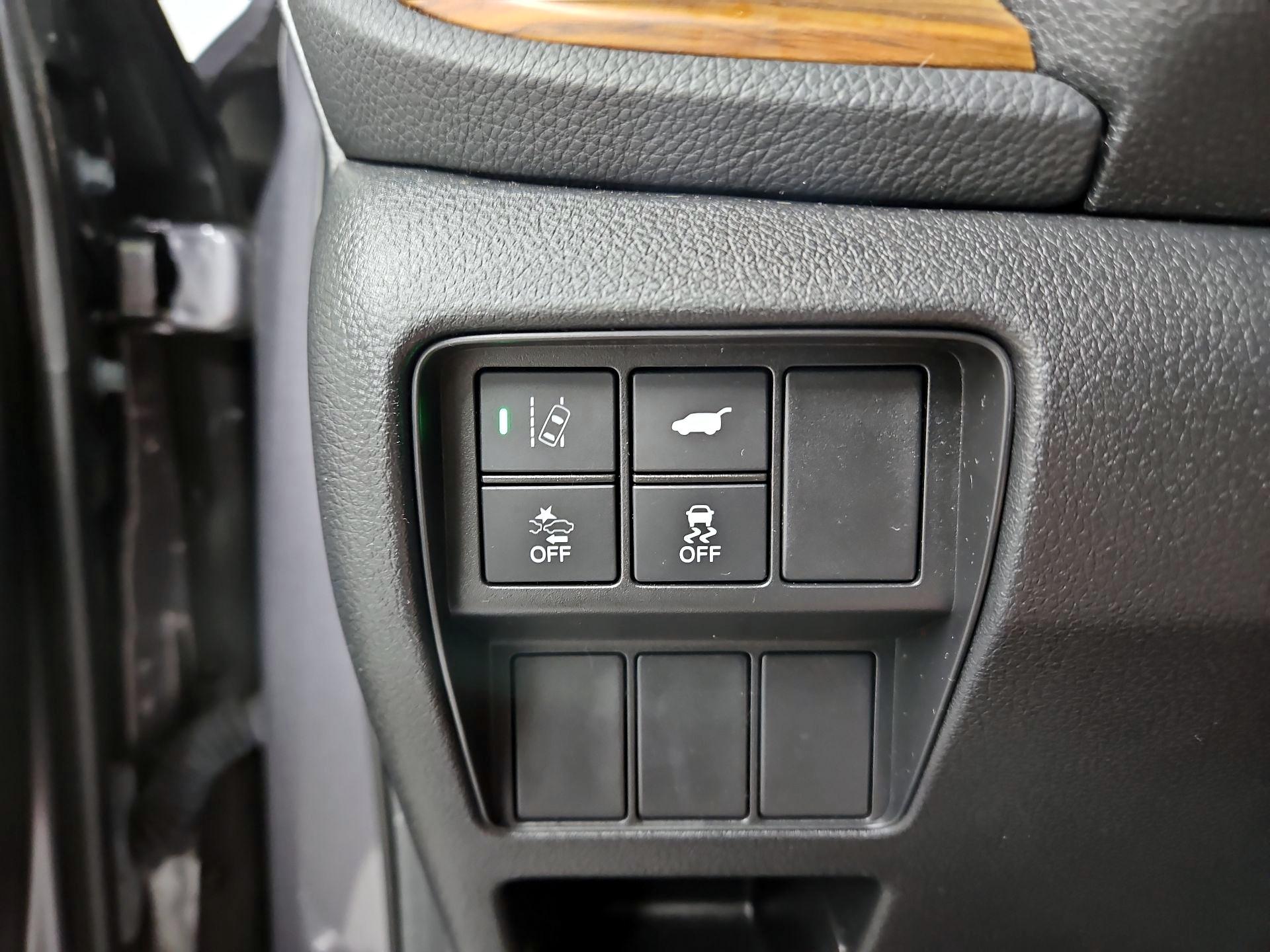 Thumbnail: 2018 Honda CR-V - 13