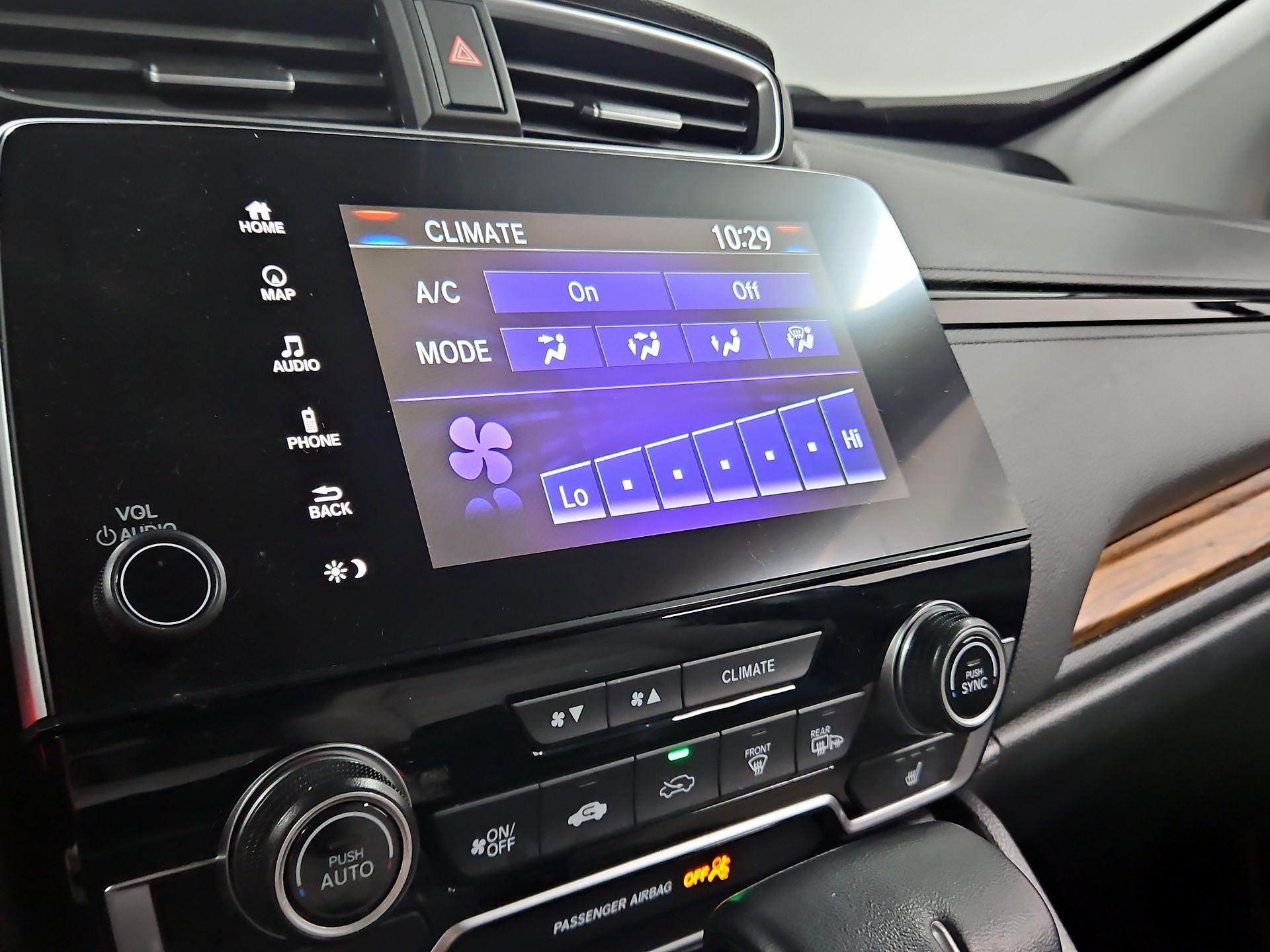 Thumbnail: 2018 Honda CR-V - 17