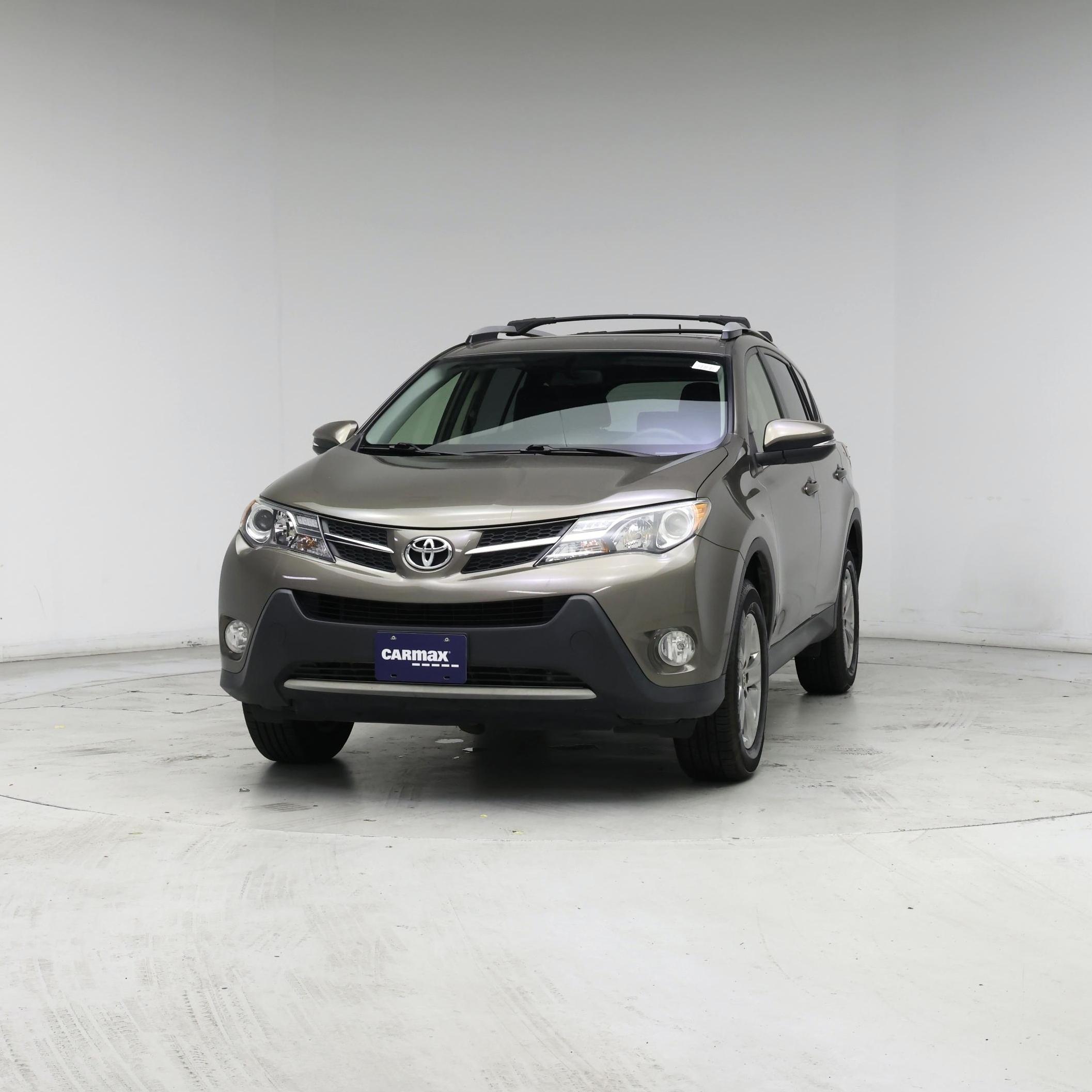 Thumbnail: 2015 Toyota RAV4 - 4