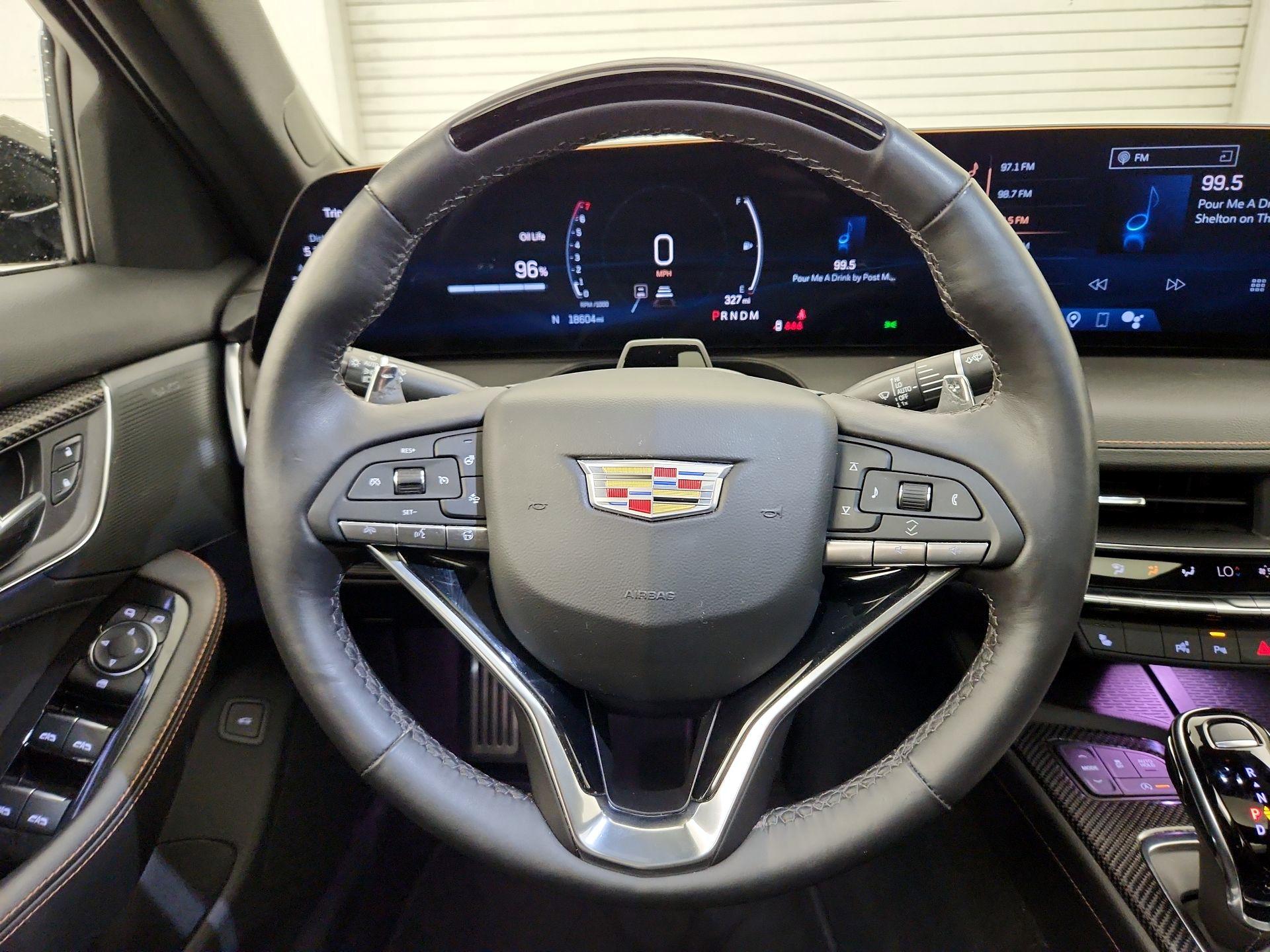 Thumbnail: 2025 Cadillac CT5 - 10
