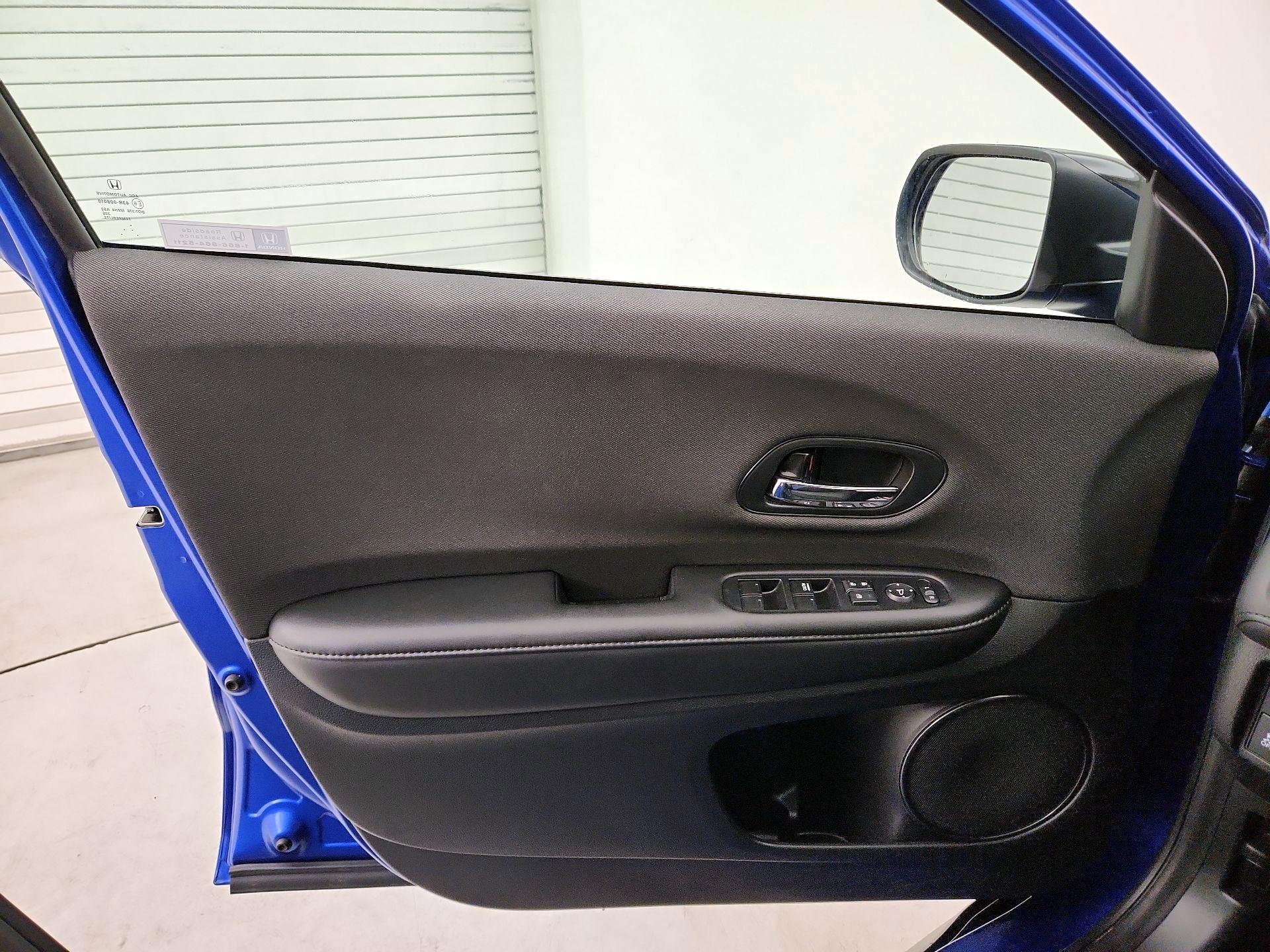 Thumbnail: 2021 Honda HR-V - 12