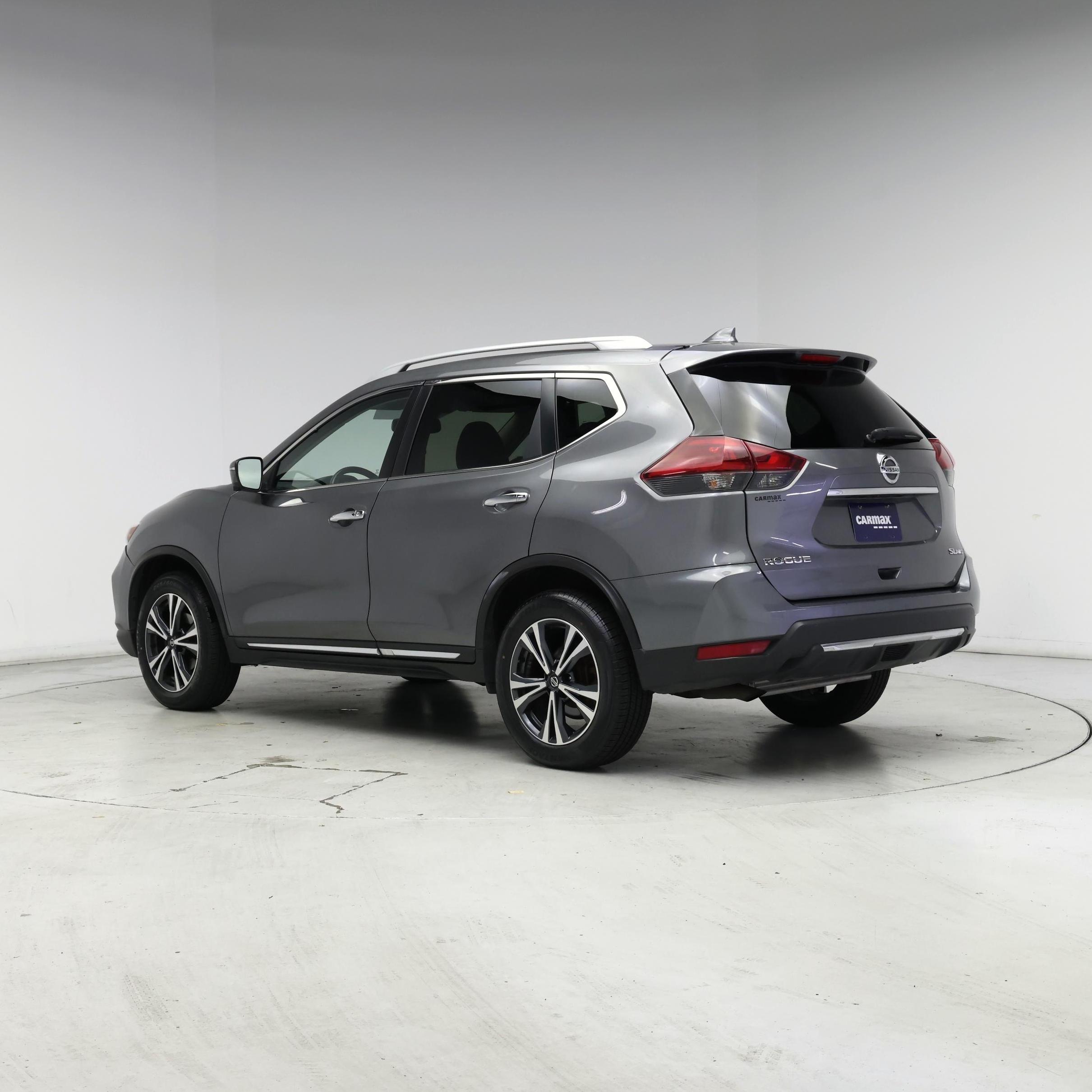 Thumbnail: 2018 Nissan Rogue - 2