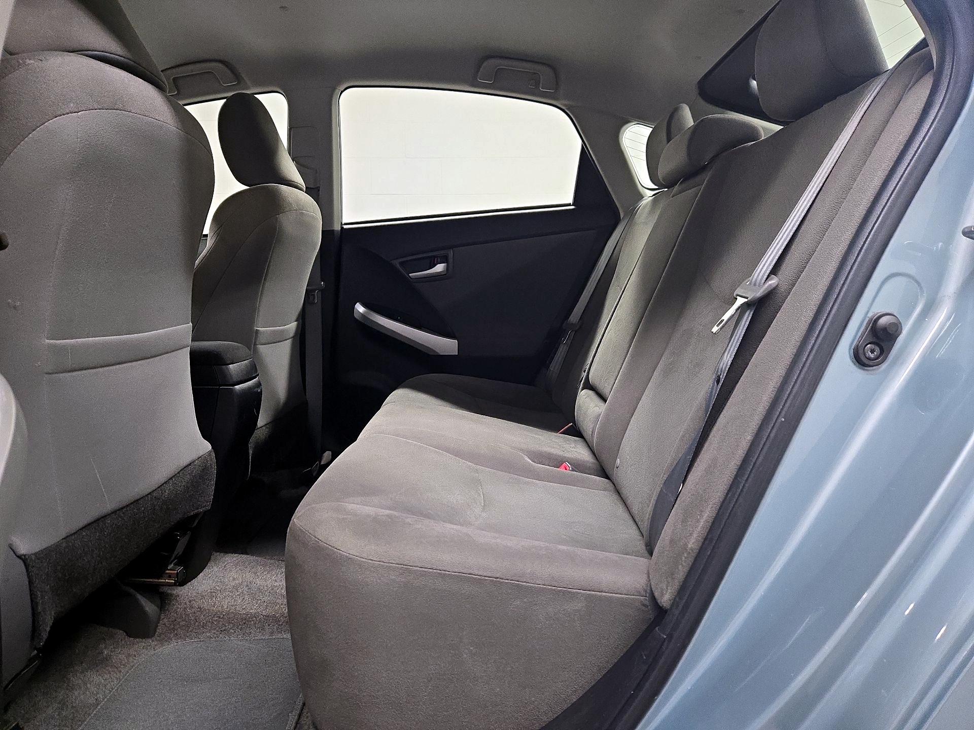 Thumbnail: 2015 Toyota Prius - 19