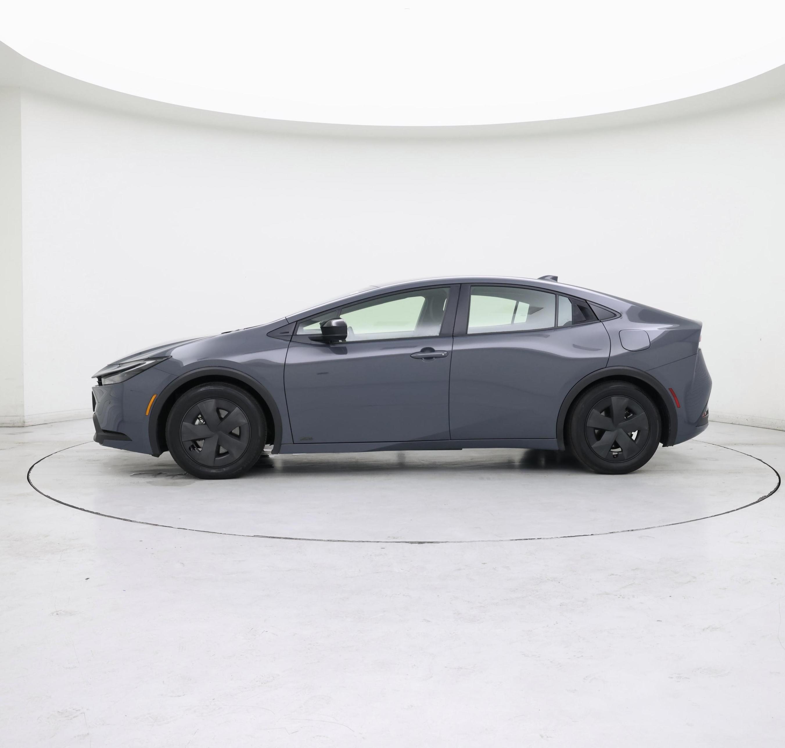 Thumbnail: 2023 Toyota Prius - 3