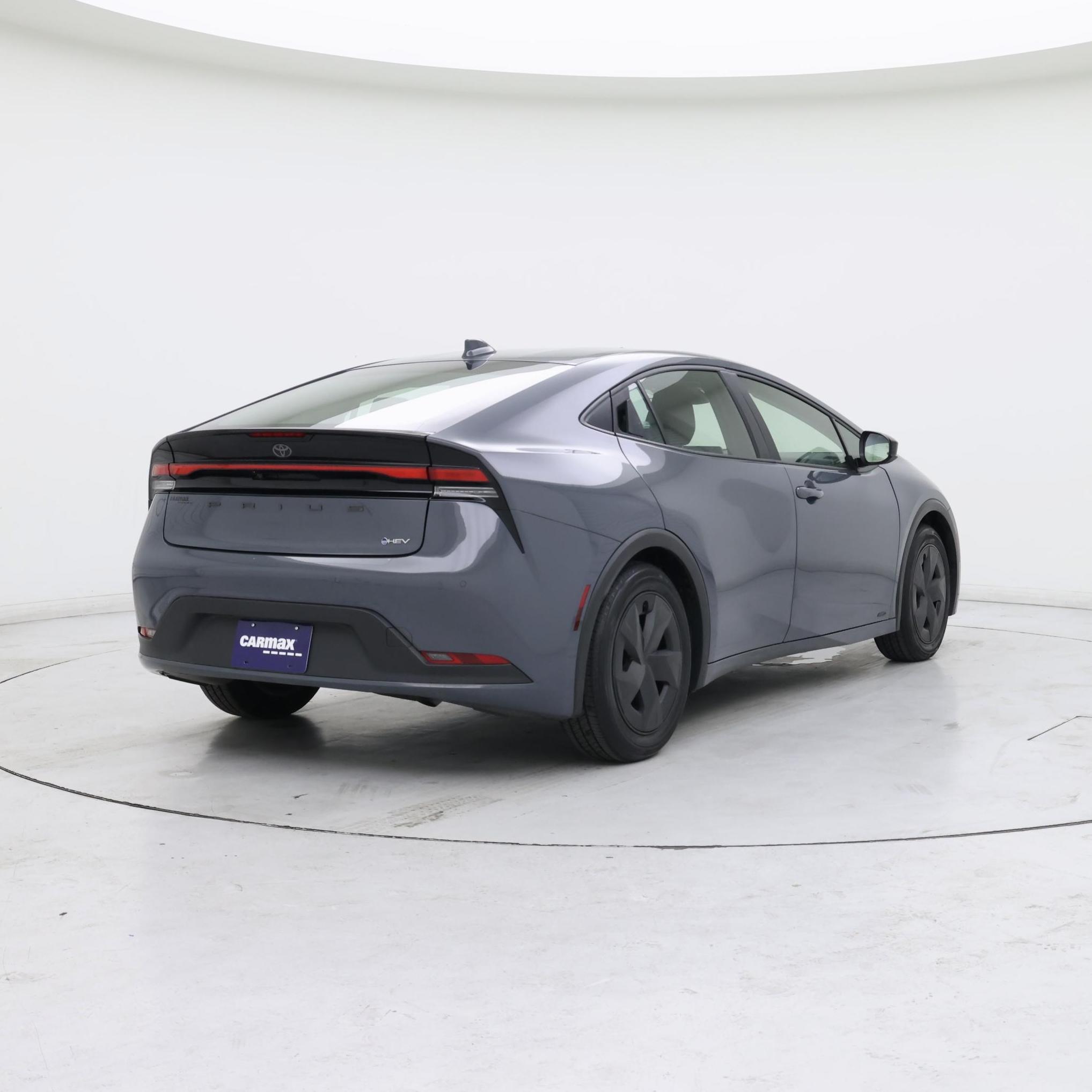 Thumbnail: 2023 Toyota Prius - 8