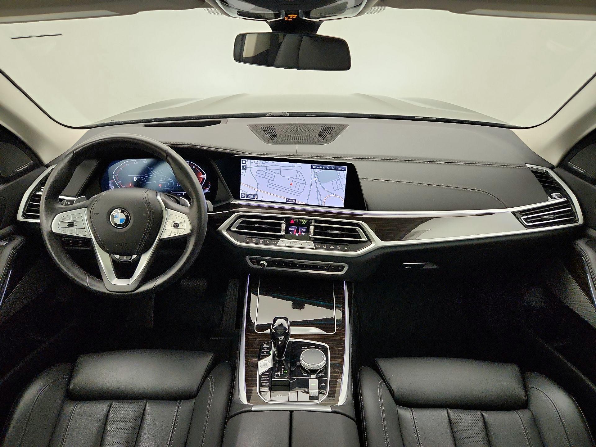 Thumbnail: 2021 BMW X7 - 9