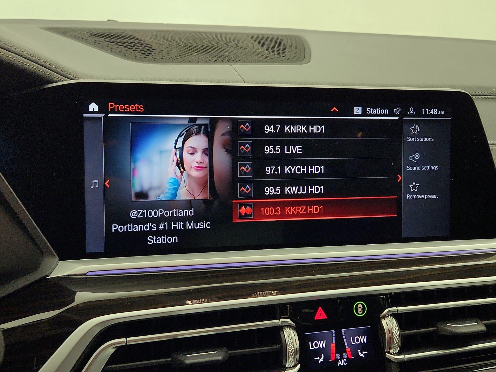 Thumbnail: 2021 BMW X7 - 16