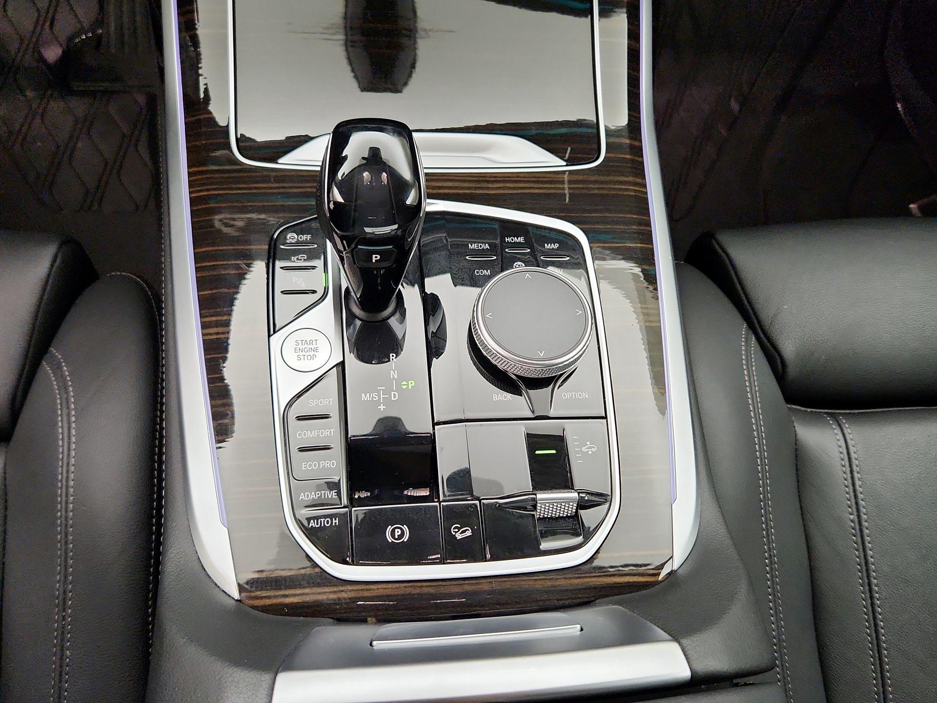 Thumbnail: 2021 BMW X7 - 18