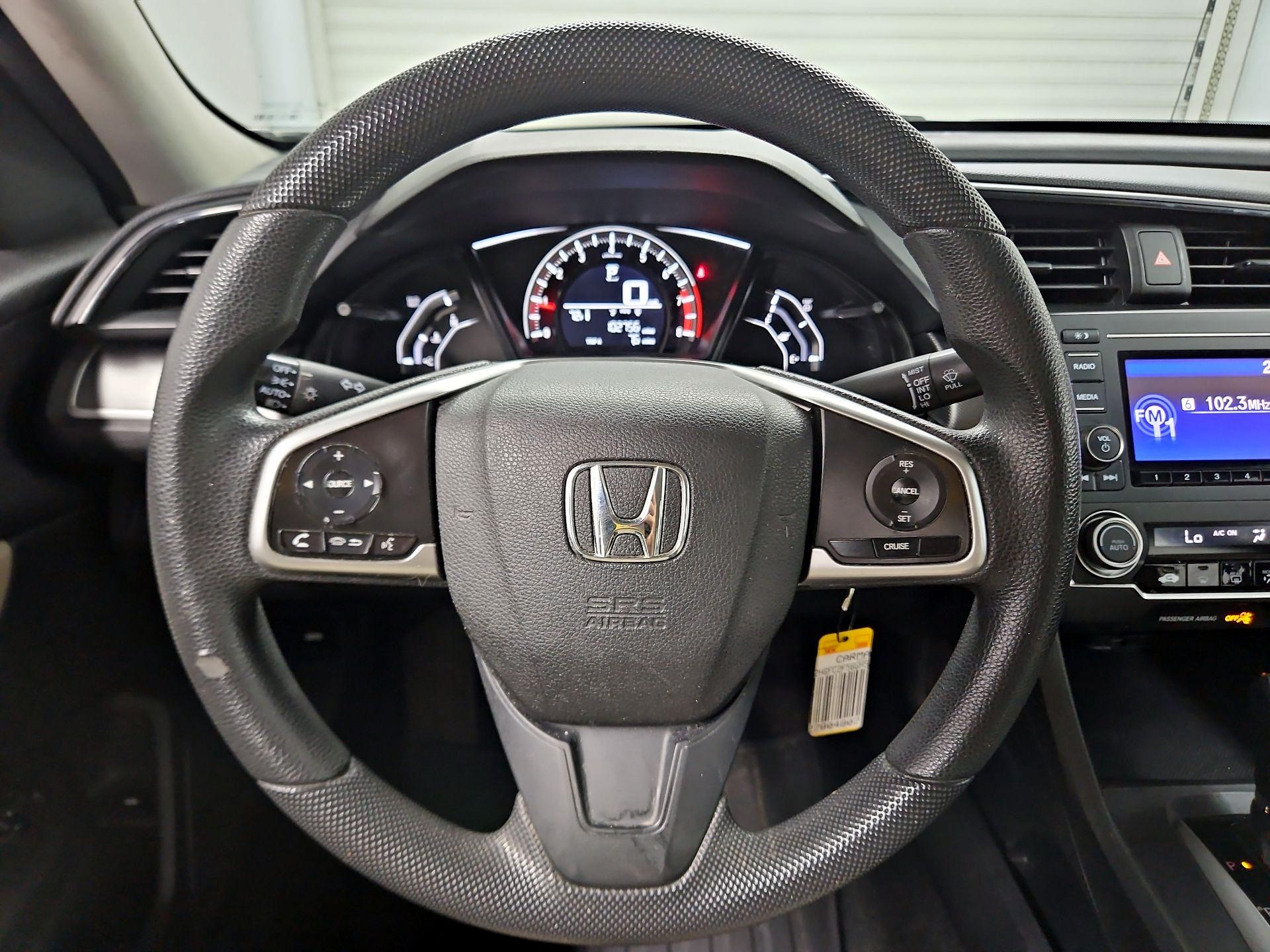 Thumbnail: 2016 Honda Civic - 10