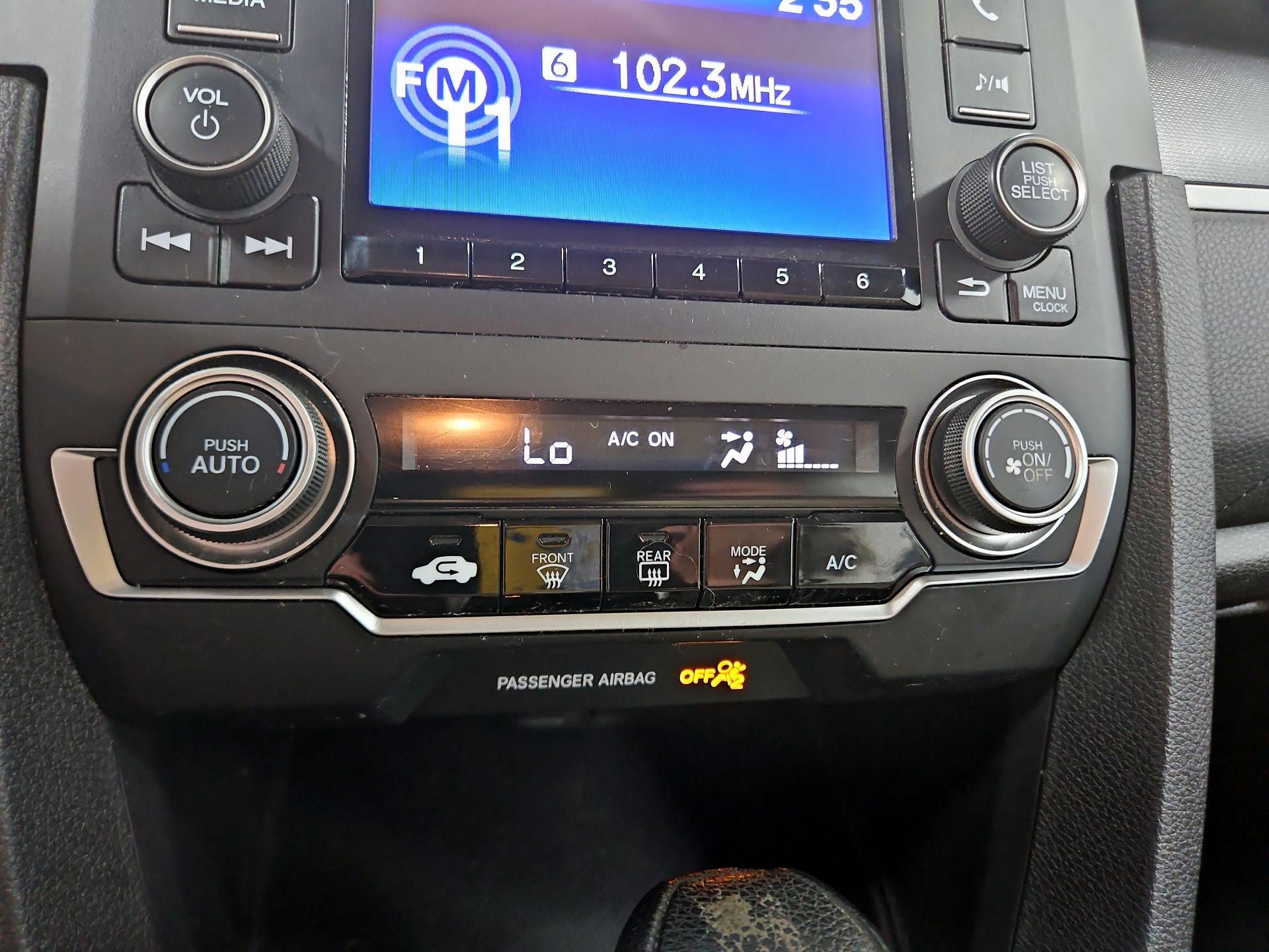Thumbnail: 2016 Honda Civic - 16