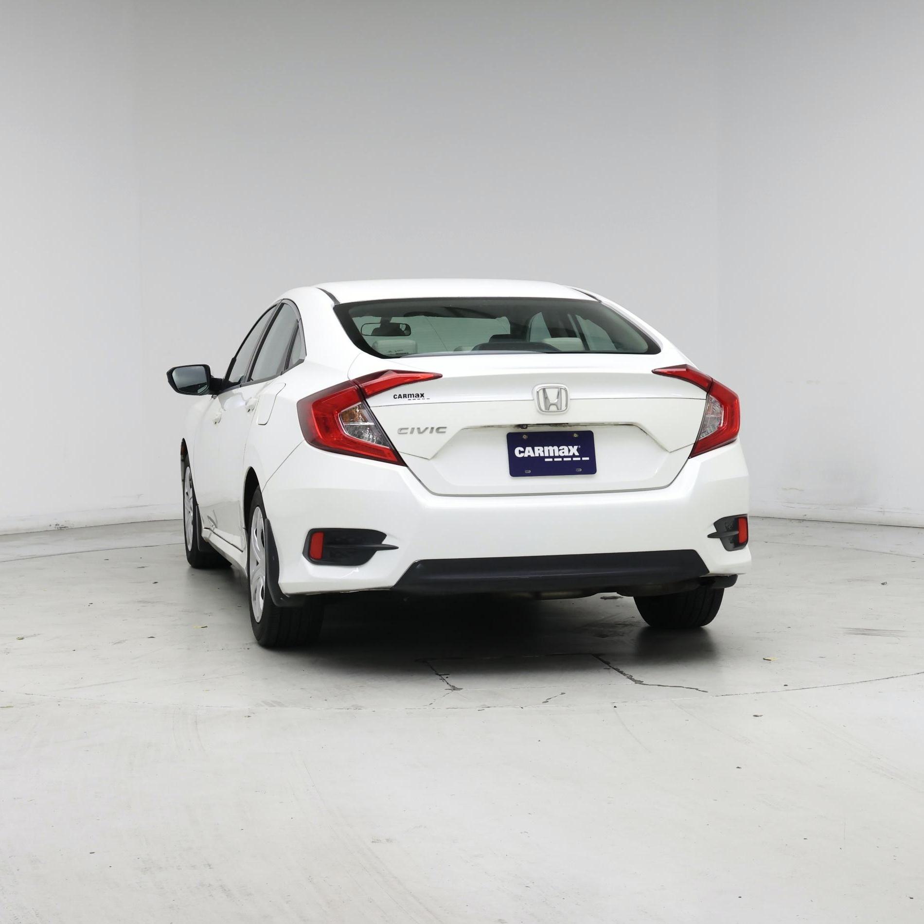 Thumbnail: 2016 Honda Civic - 6