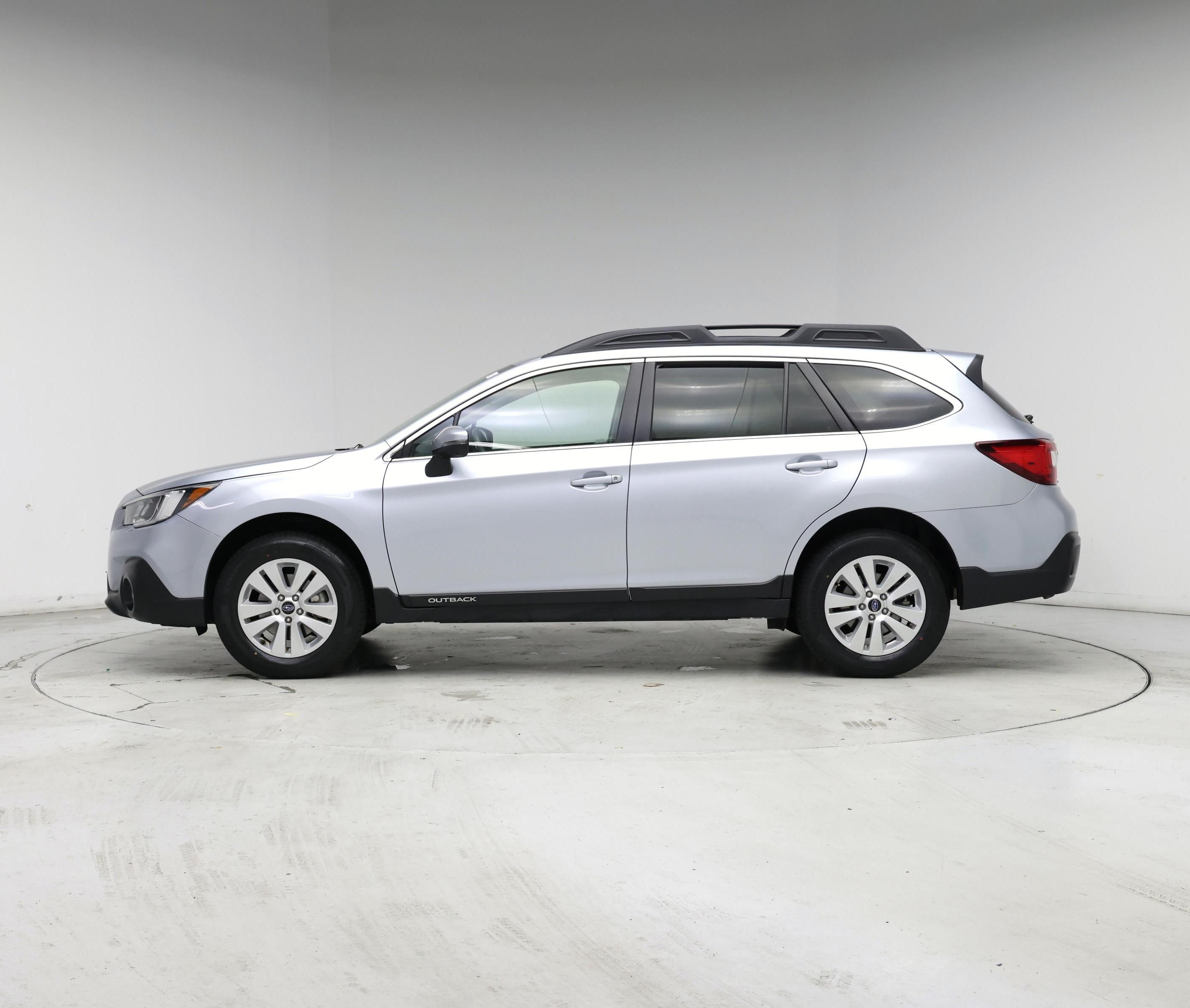 Thumbnail: 2019 Subaru Outback - 3
