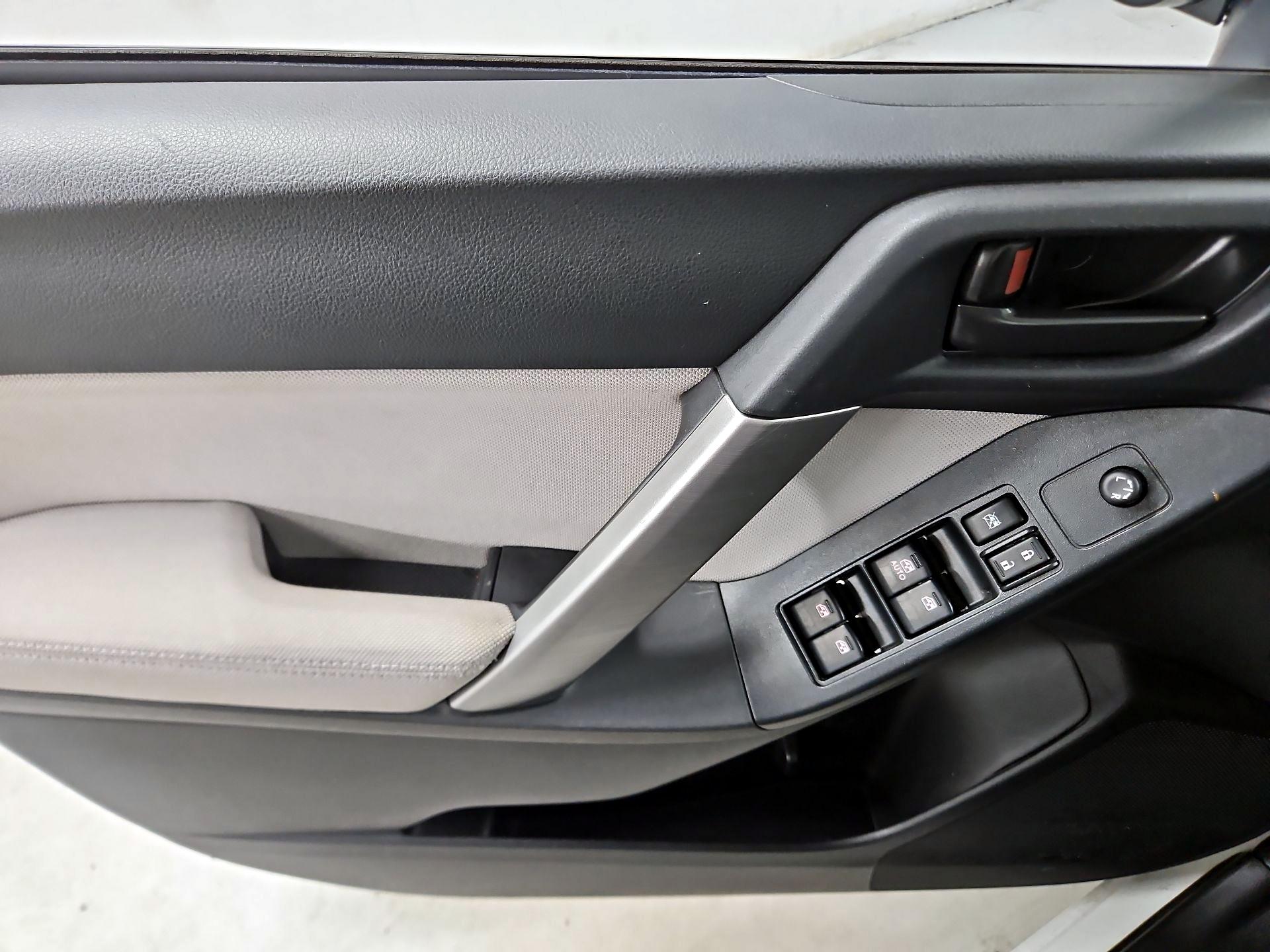 Thumbnail: 2014 Subaru Forester - 12
