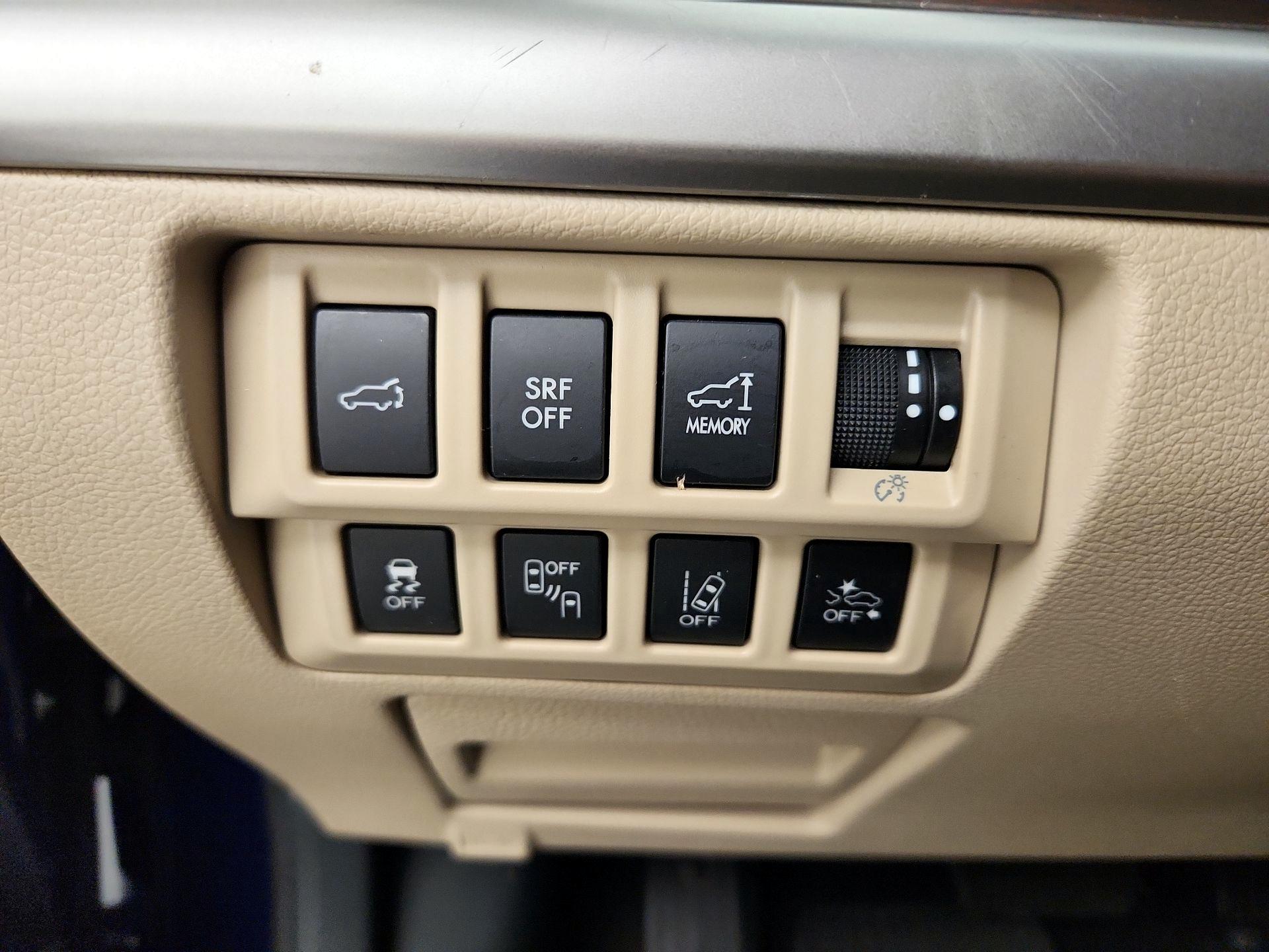 Thumbnail: 2017 Subaru Outback - 13