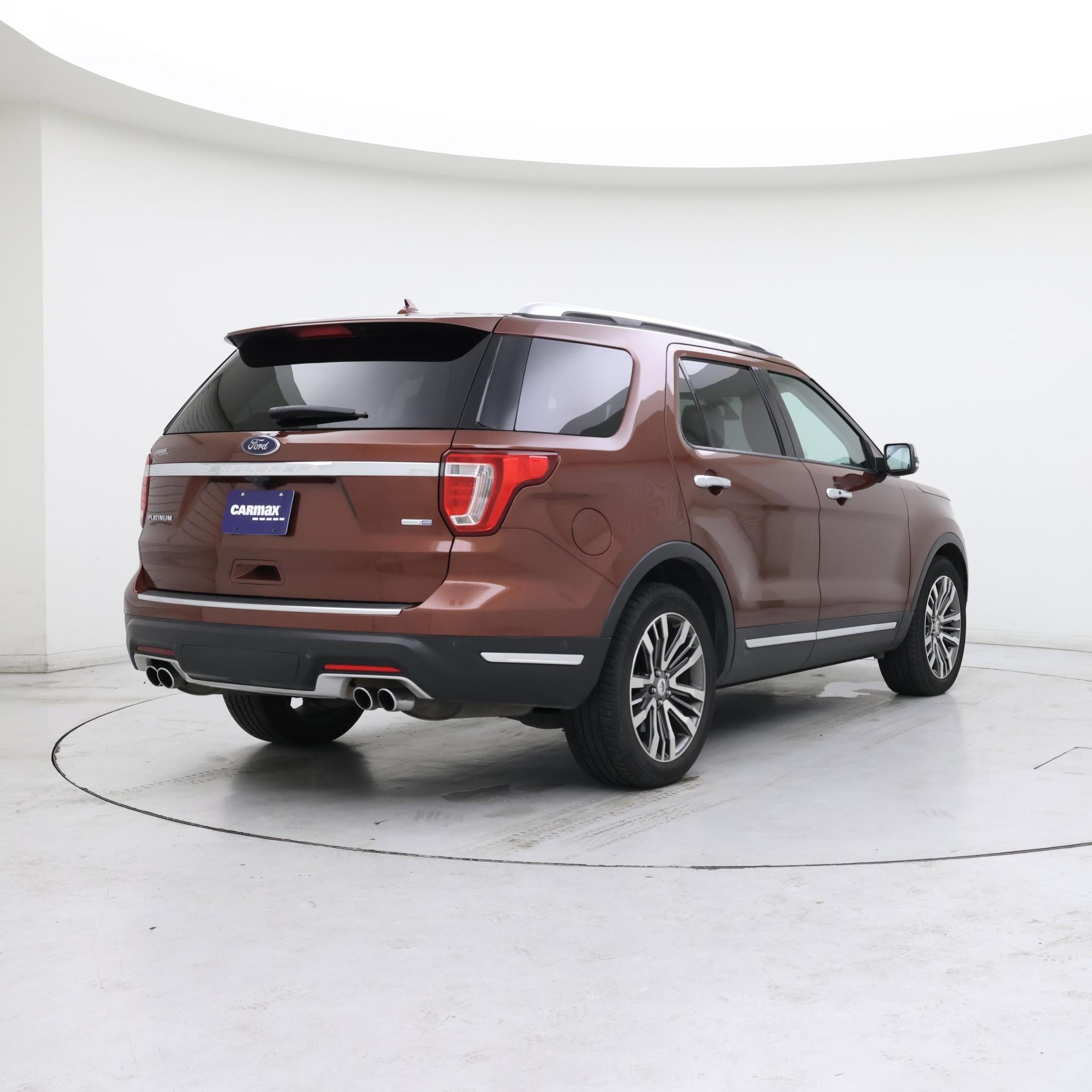 Thumbnail: 2018 Ford Explorer - 8