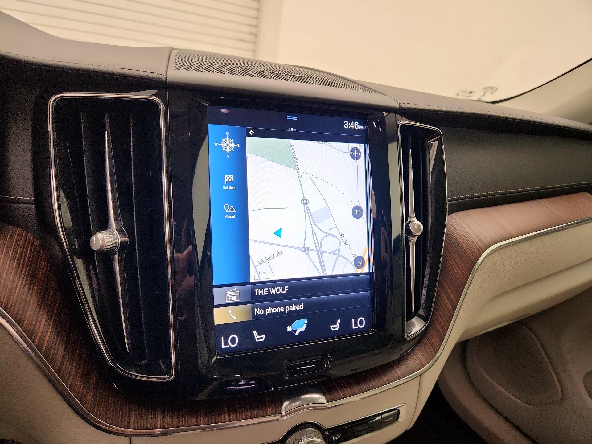 Thumbnail: 2019 Volvo XC60 - 14