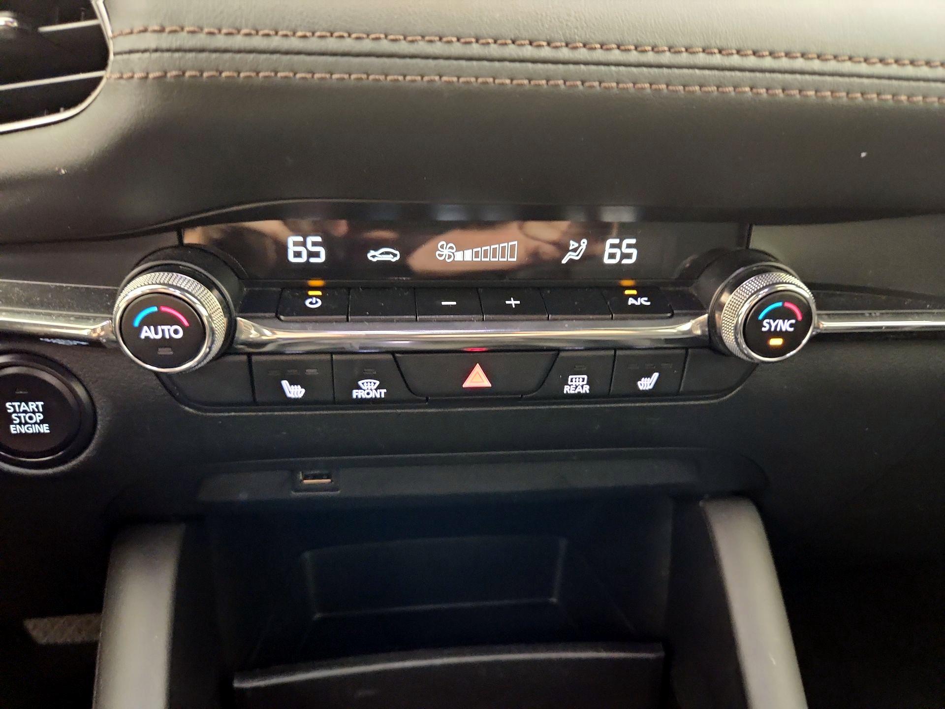 Thumbnail: 2019 Mazda Mazda3 - 16