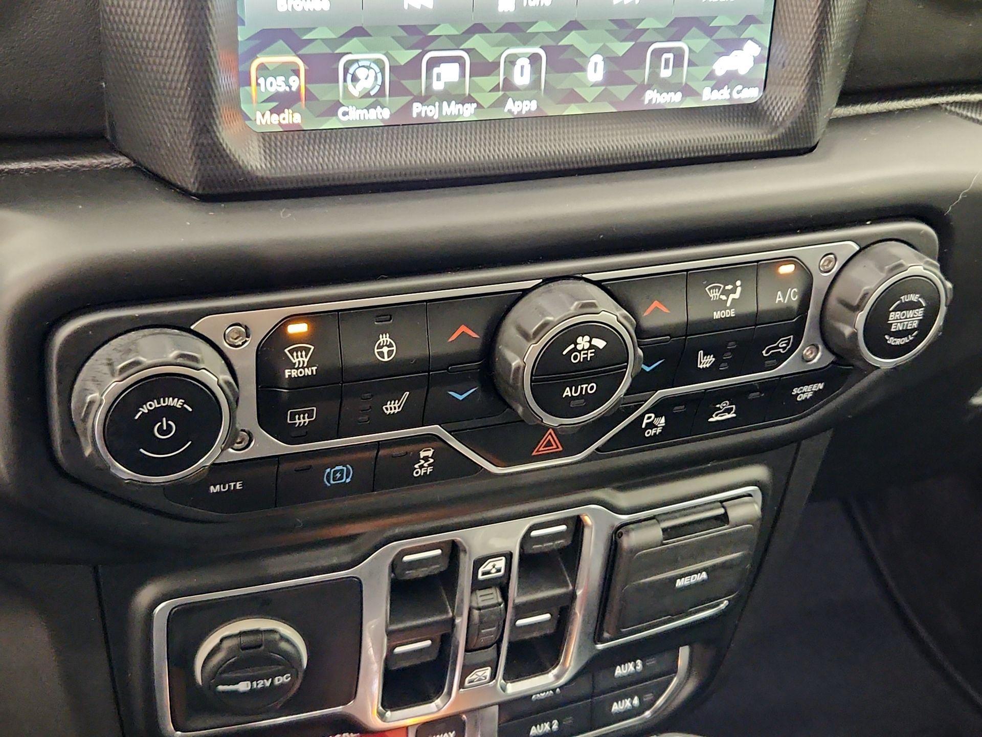 Thumbnail: 2021 Jeep Wrangler - 16