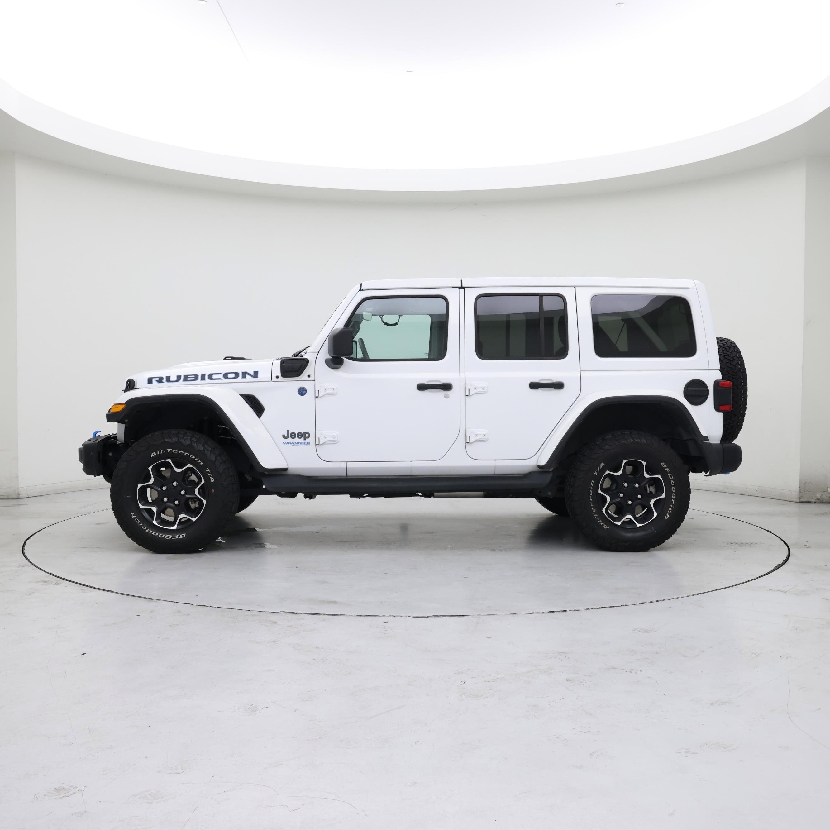 Thumbnail: 2021 Jeep Wrangler - 3