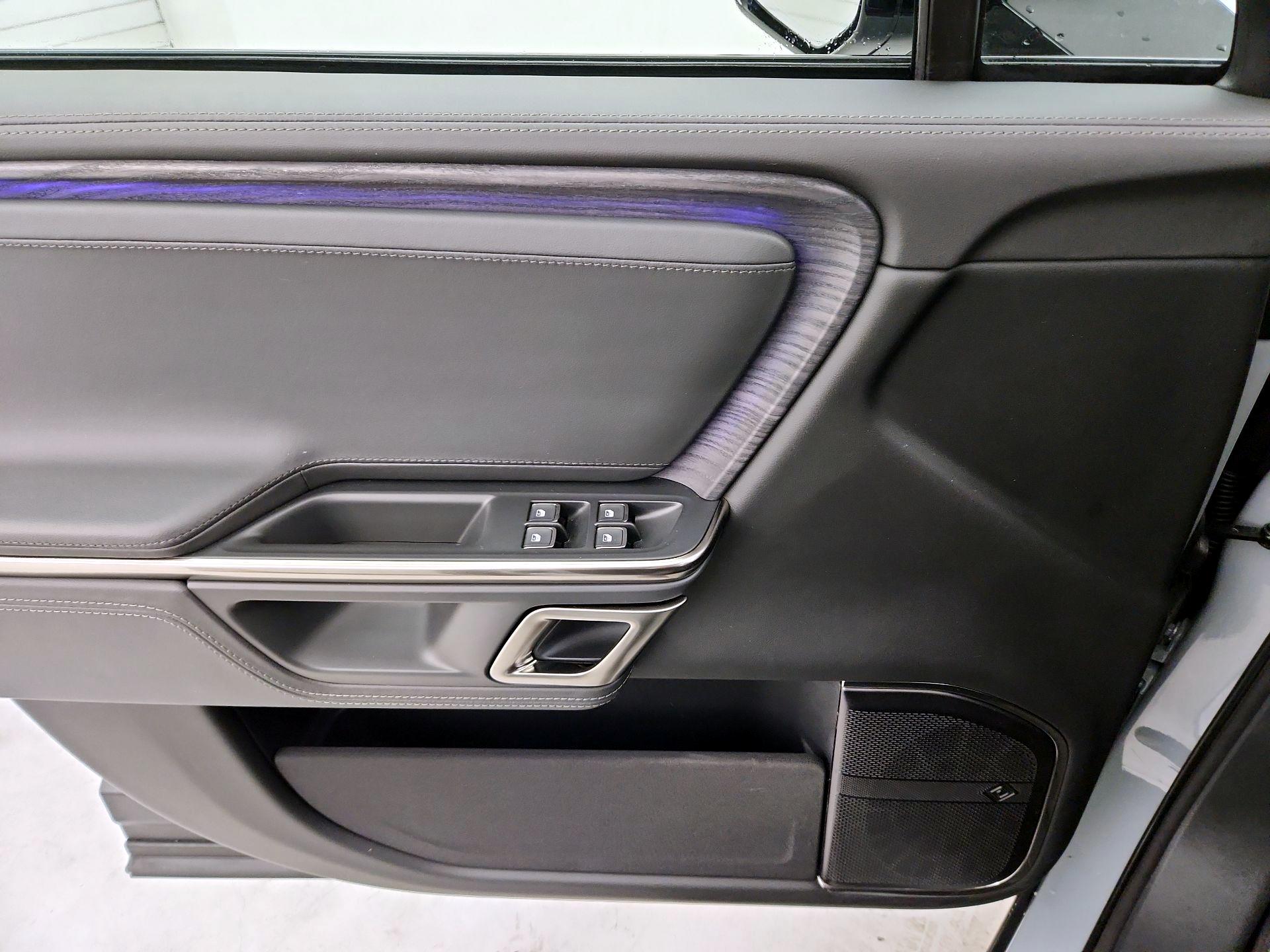 Thumbnail: 2023 Rivian R1S - 12