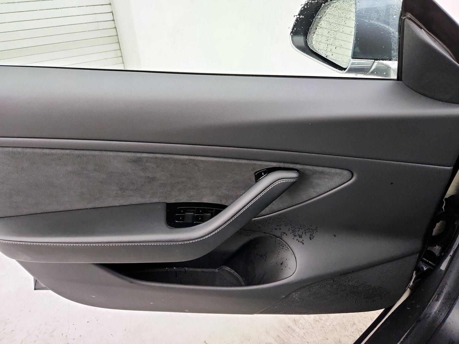 Thumbnail: 2019 Tesla Model 3 - 12
