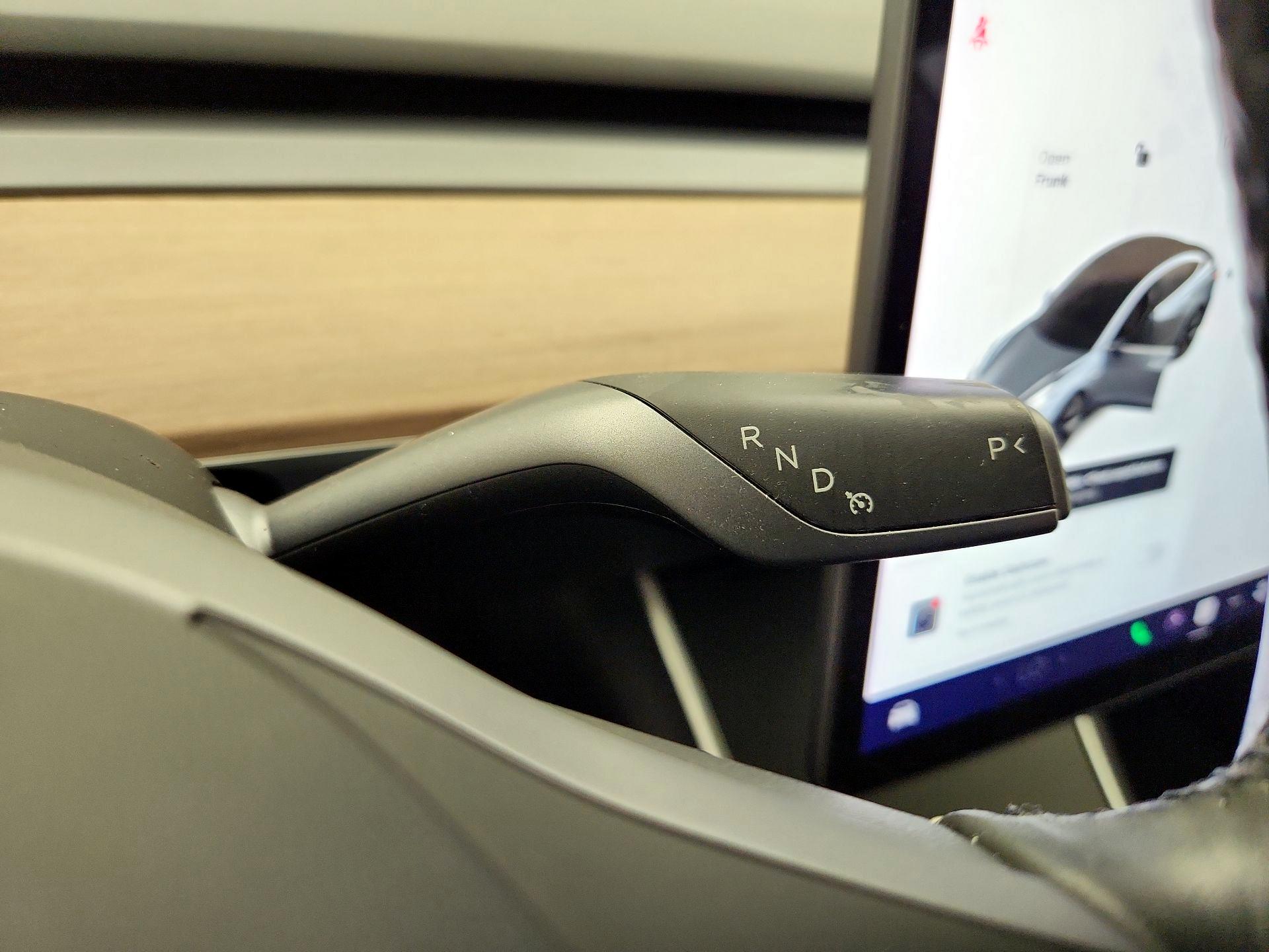Thumbnail: 2019 Tesla Model 3 - 17